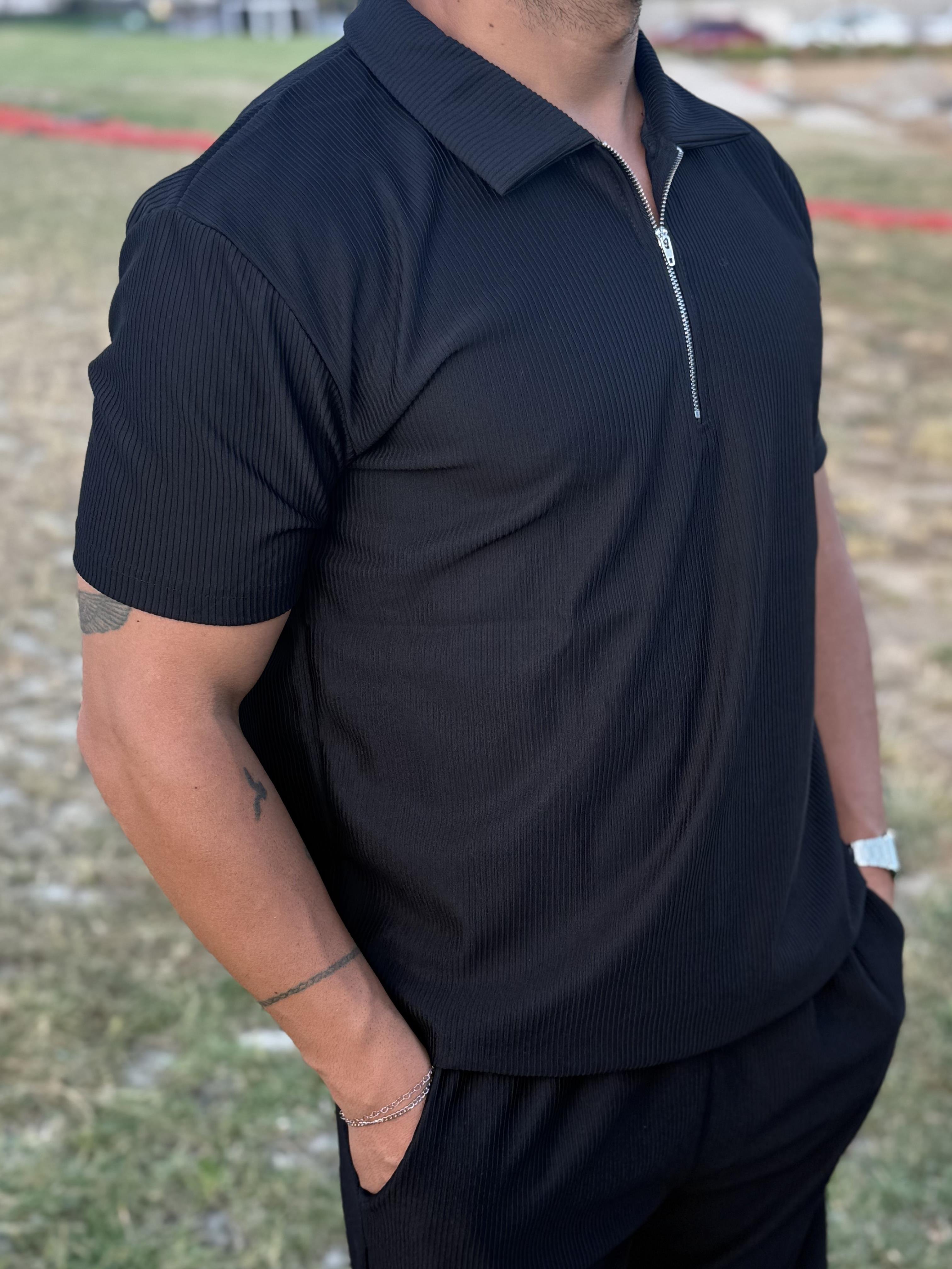 Siyah Fermuarlı Polo Yaka T-Shirt