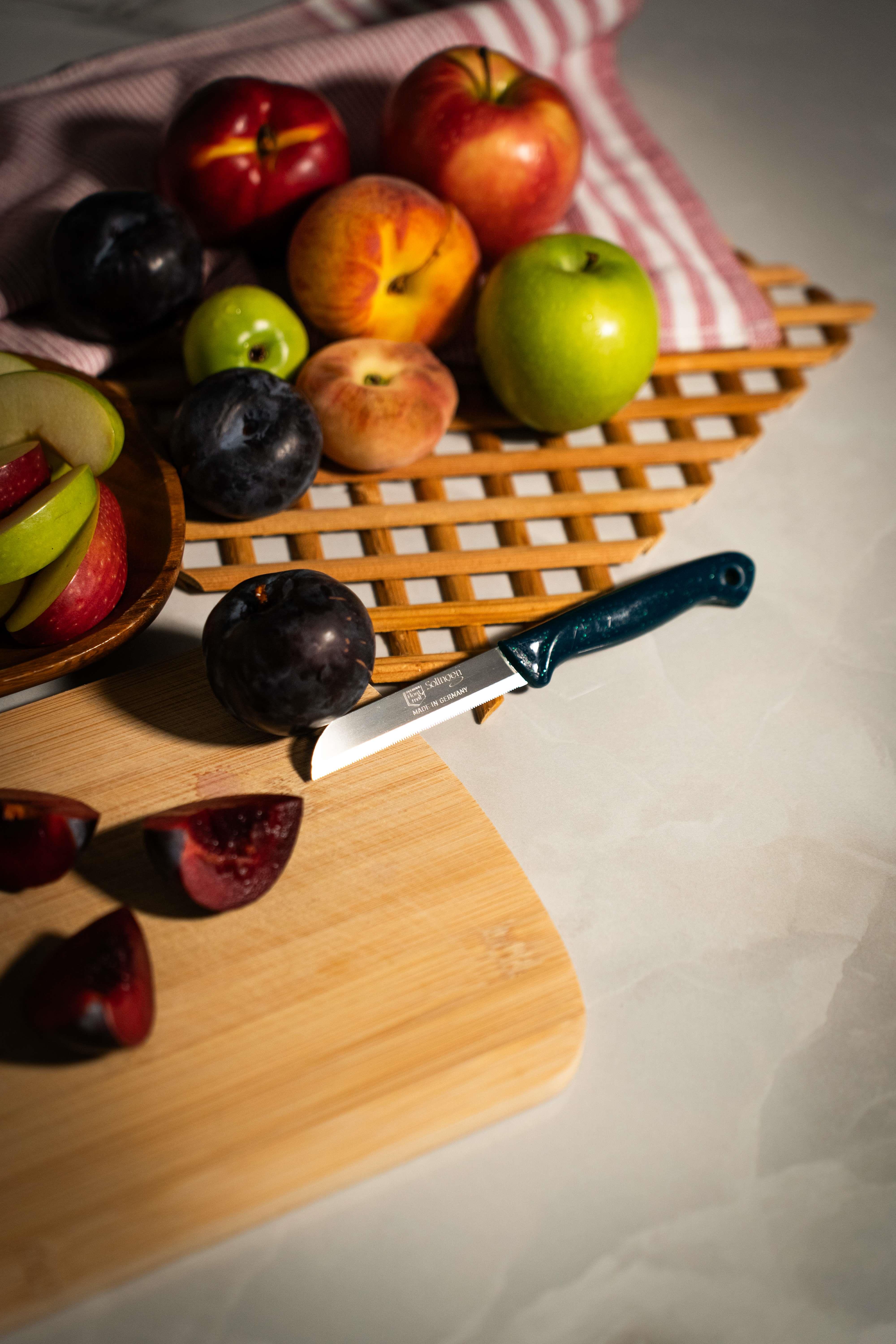 Solingen Simli Meyve Bıçağı – Yeşil Saplı, 18,5 cm, Paslanmaz Alman Çeliği (Tekli)