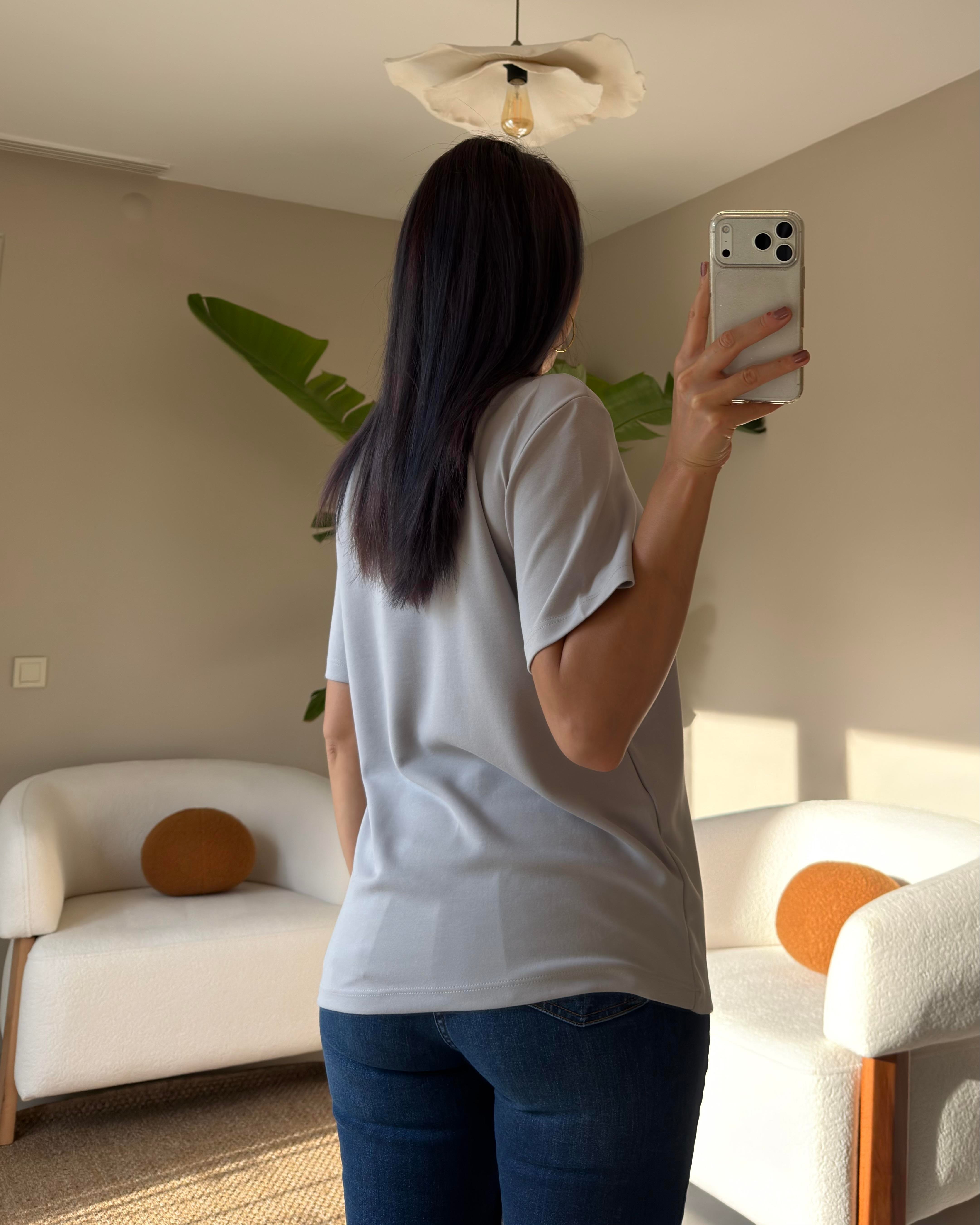 GRİ BİSİKLET YAKALI OVERSİZE TİŞÖRT