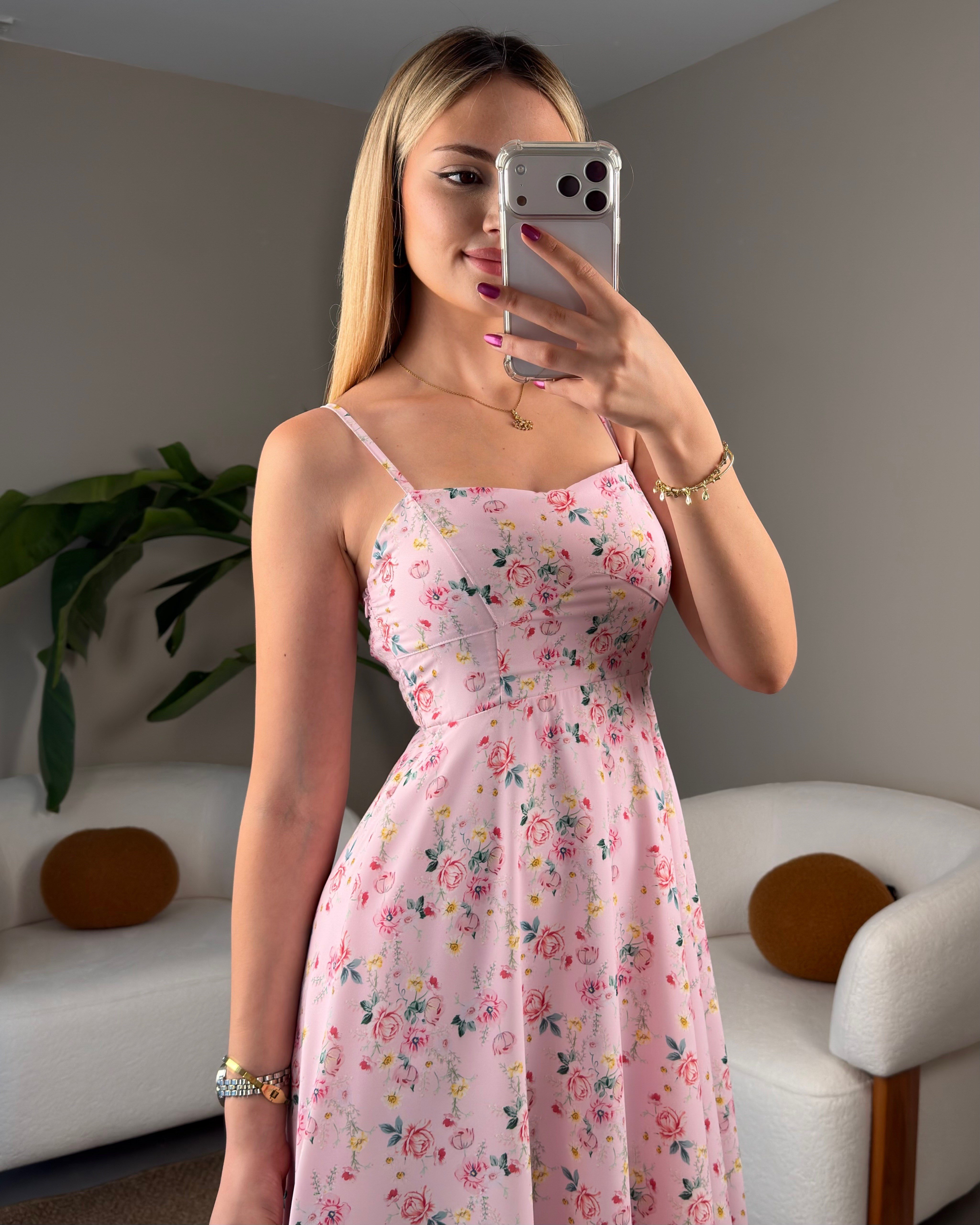 PEMBE ÇİÇEKLİ ELBİSE