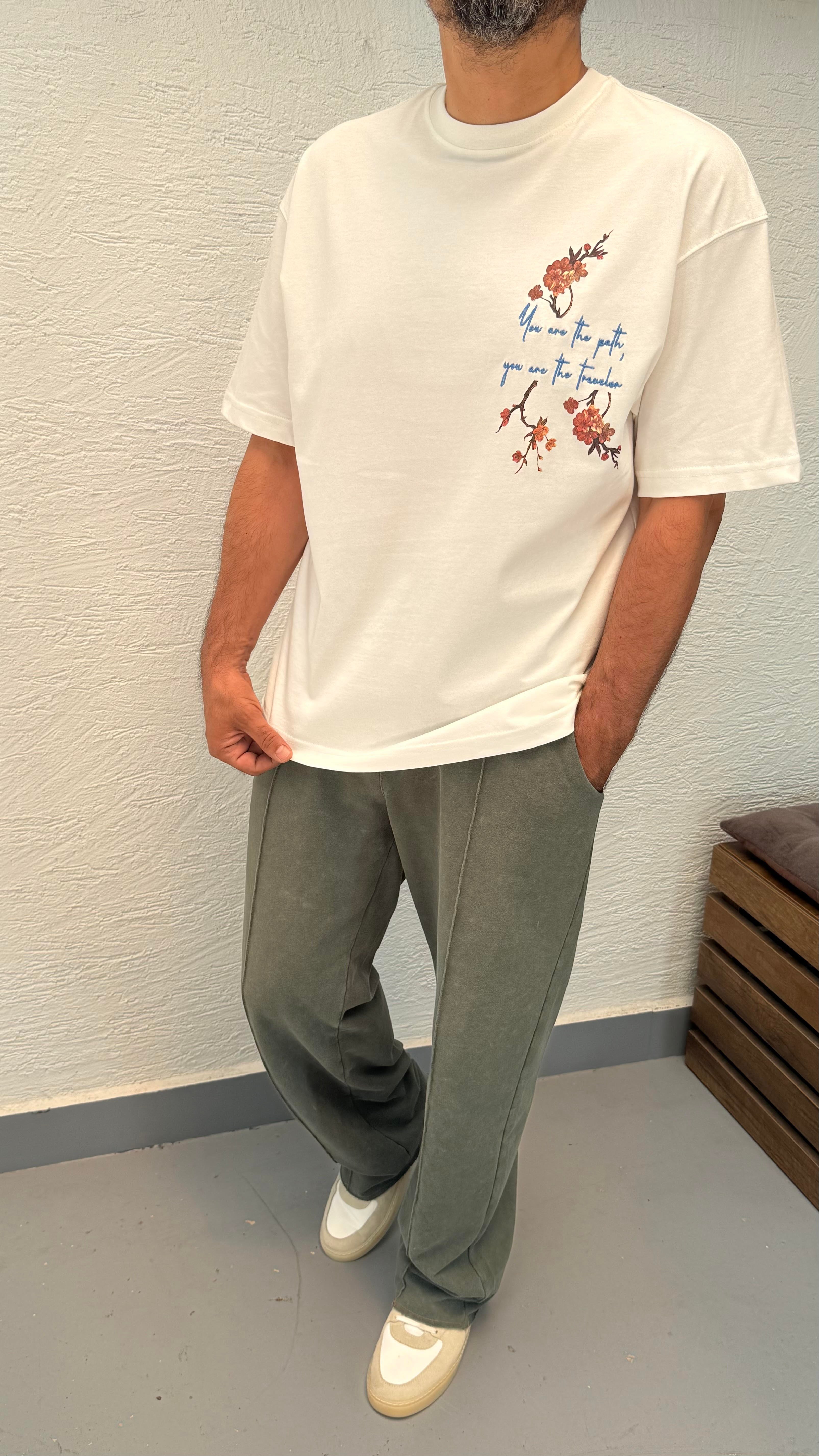 Baskı Nakış Detay Oversize Tshirt