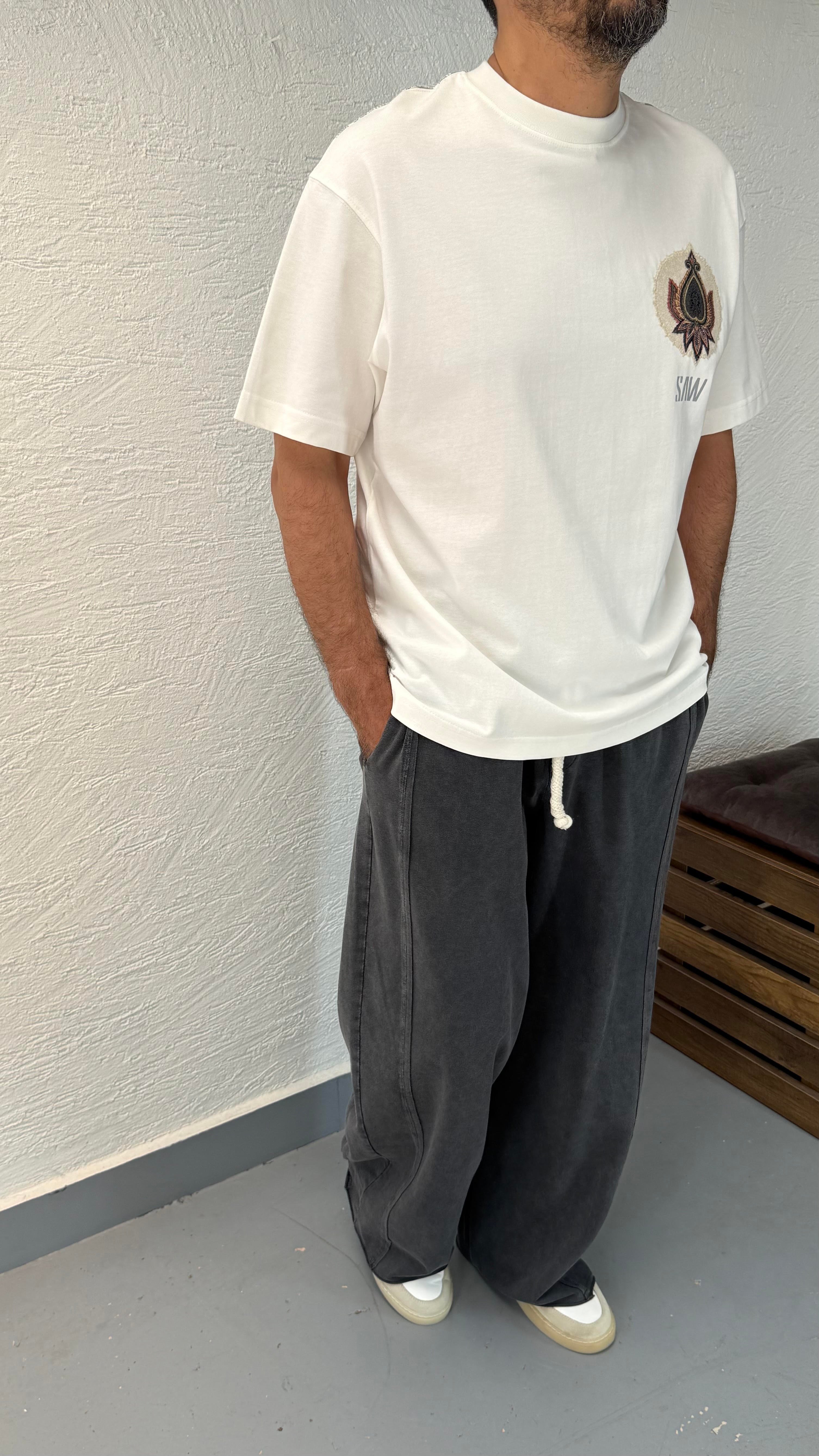 Baskı Ve Nakış Detay Tshirt