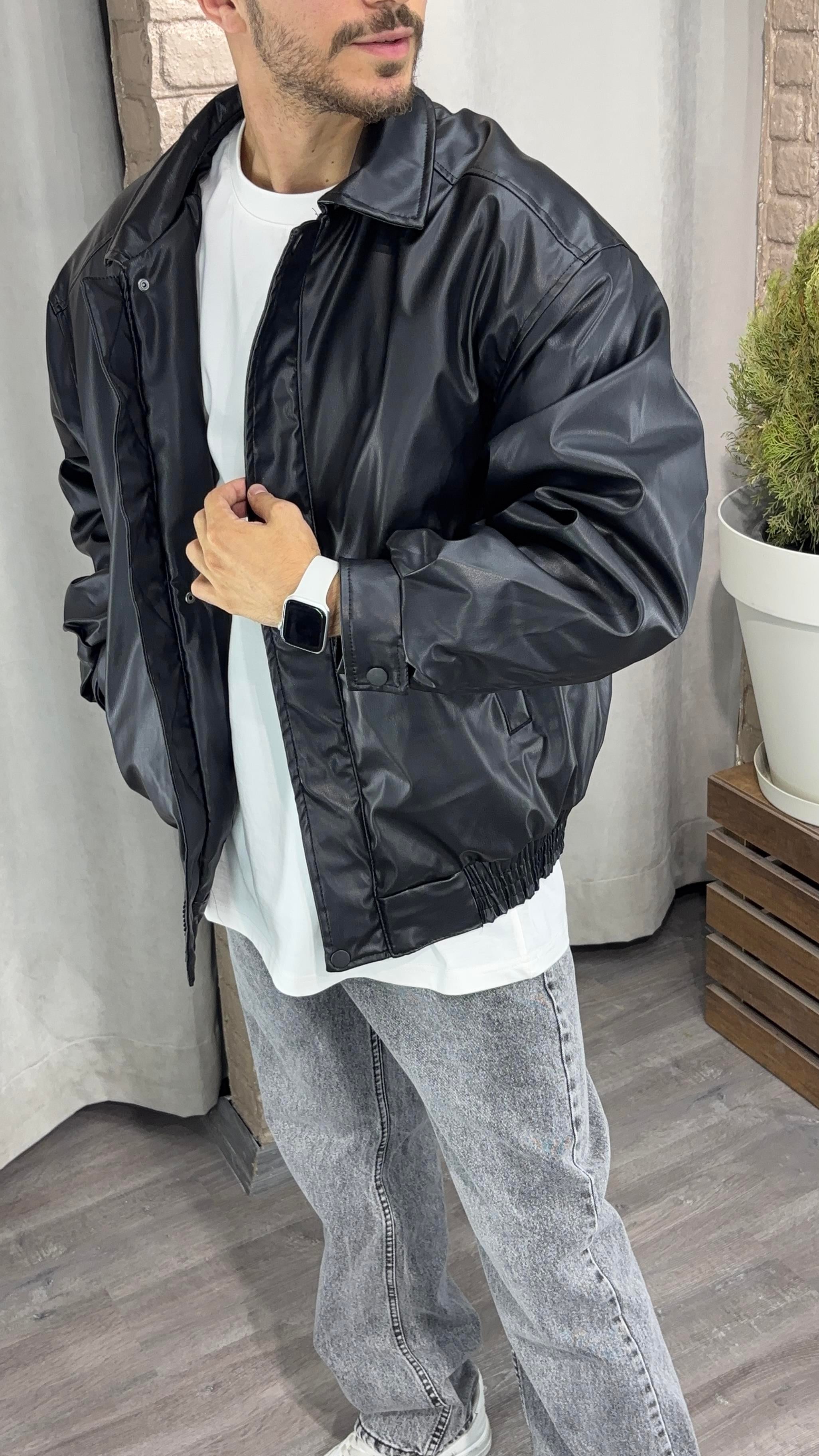 Bomber  Deri Mont