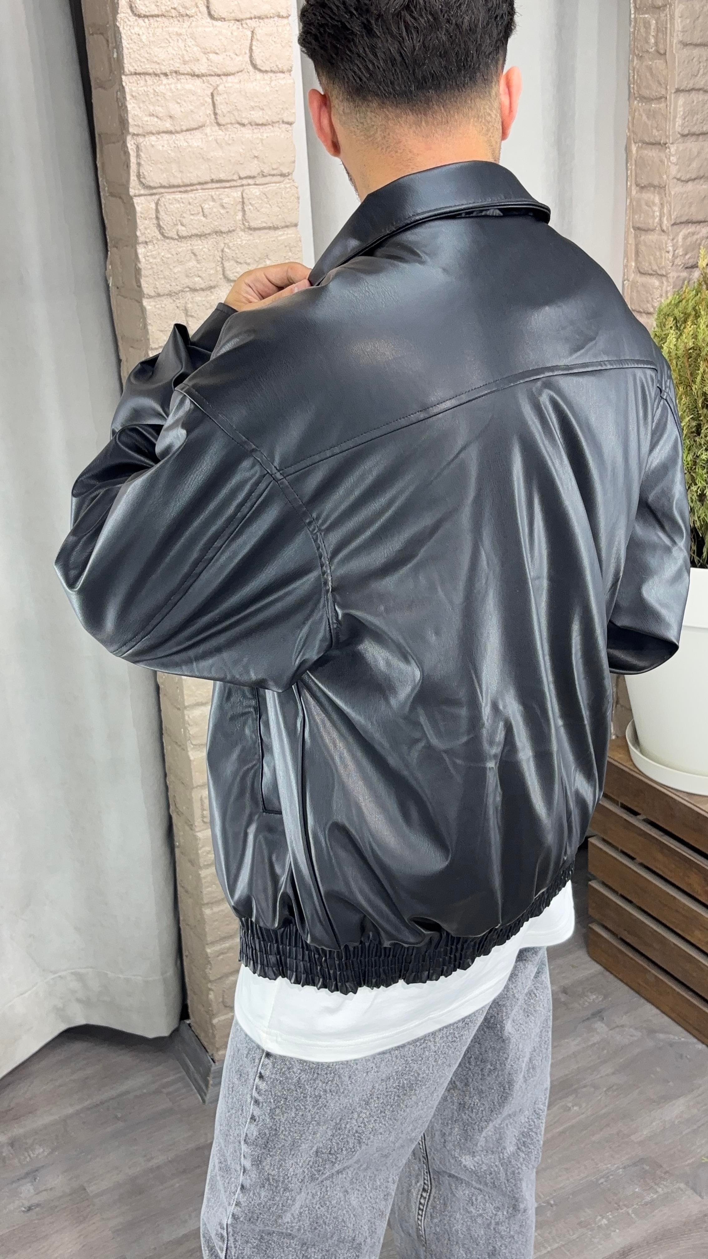 Bomber  Deri Mont