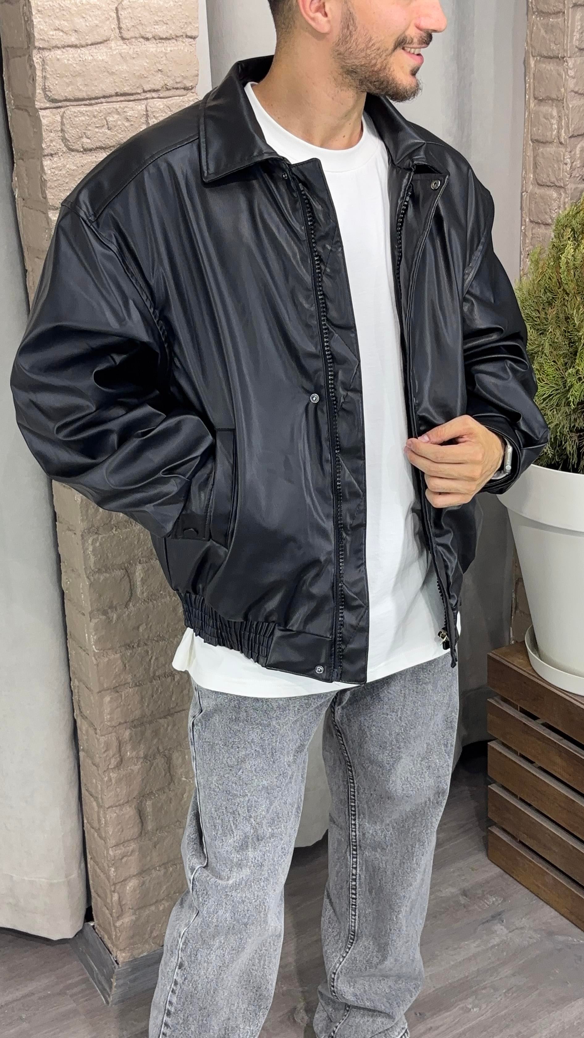 Bomber  Deri Mont