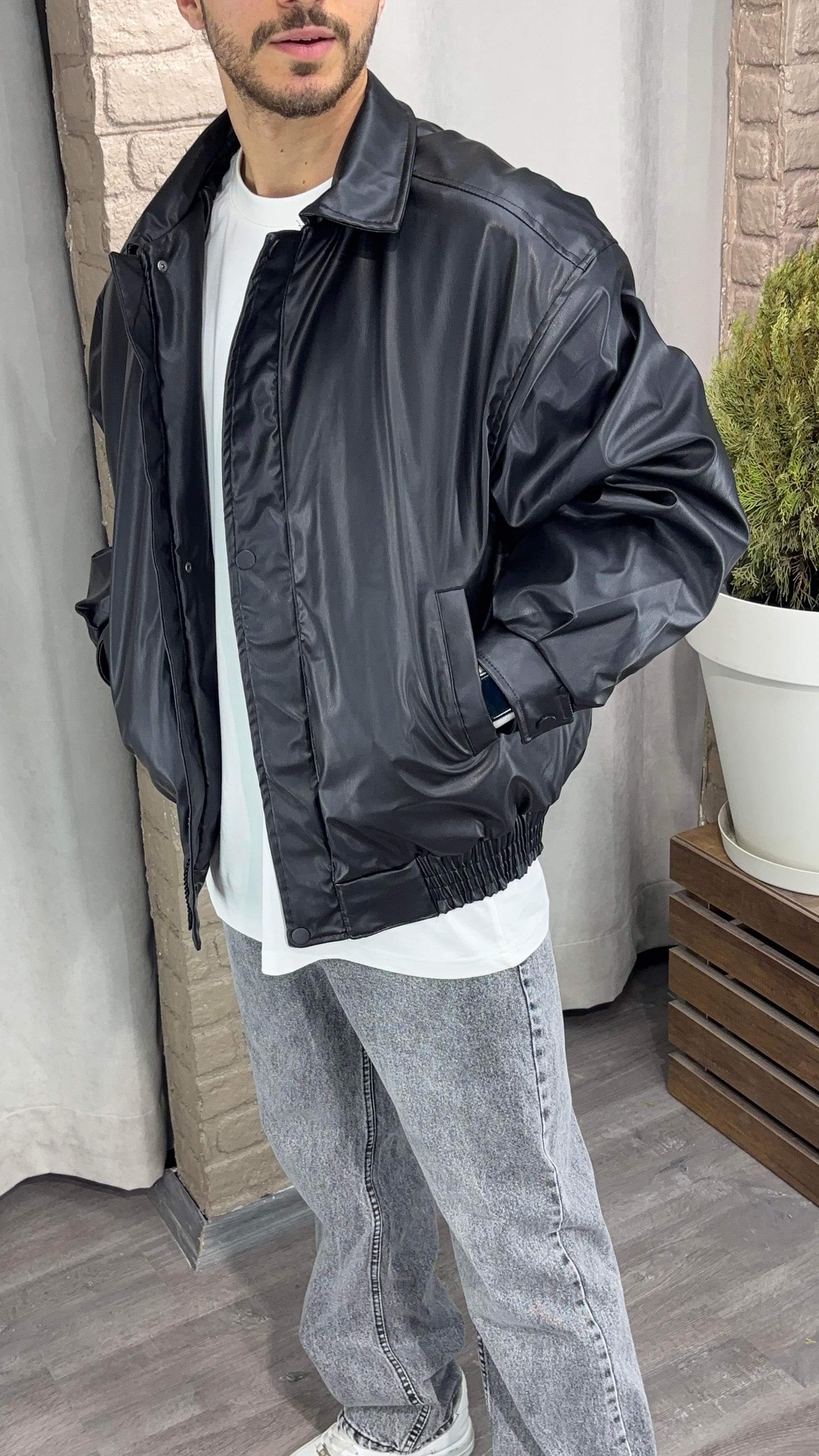 Bomber  Deri Mont