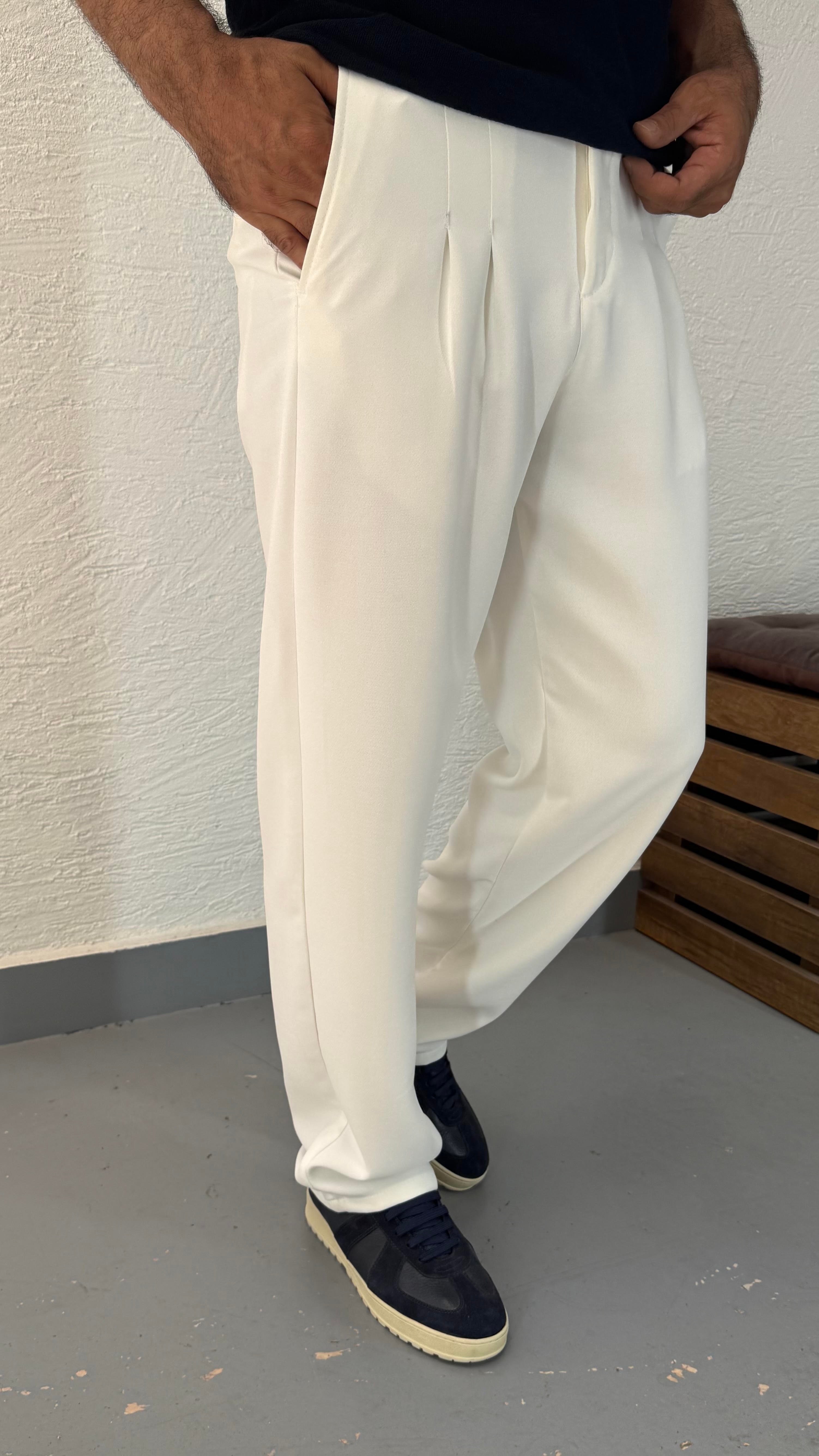 Çift Pile Baggy Beyaz Pantolon