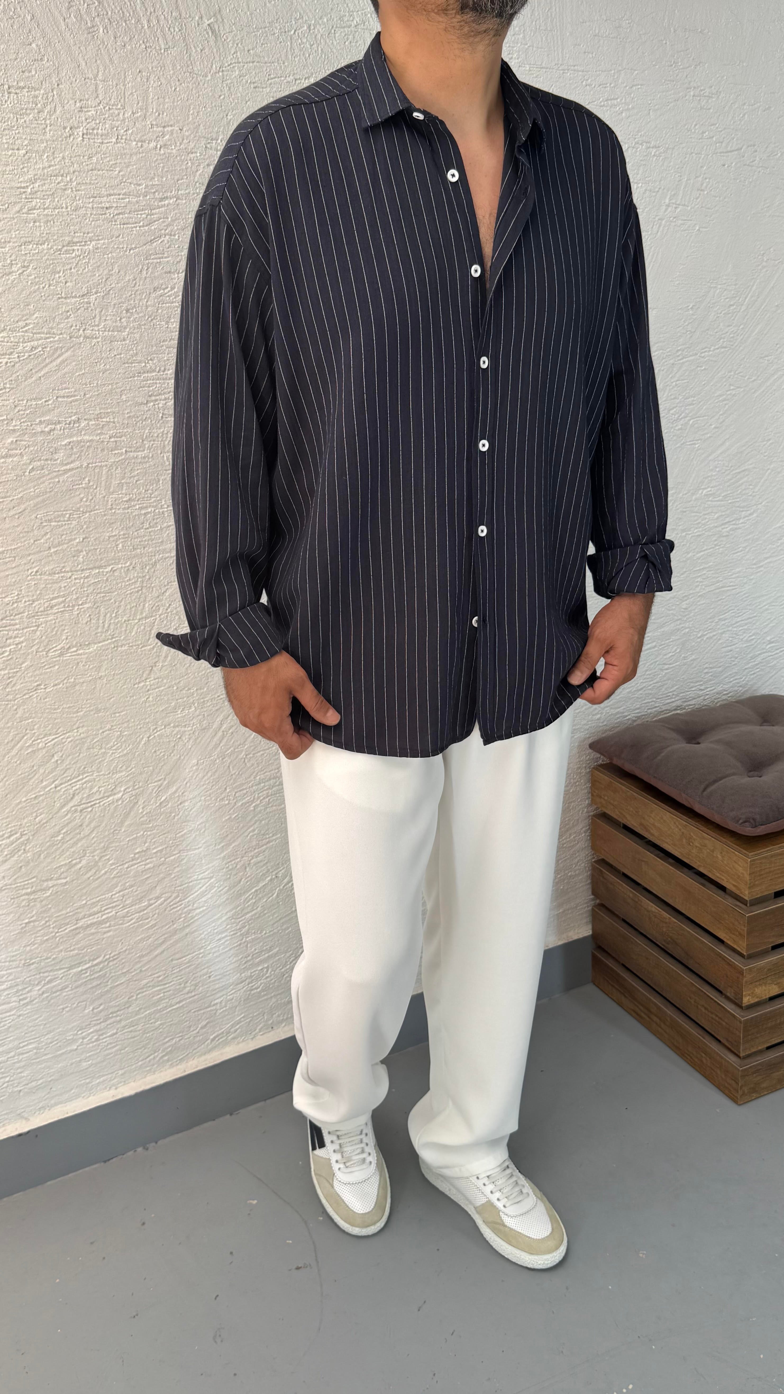 Çizg Detay Oversize Gömlek