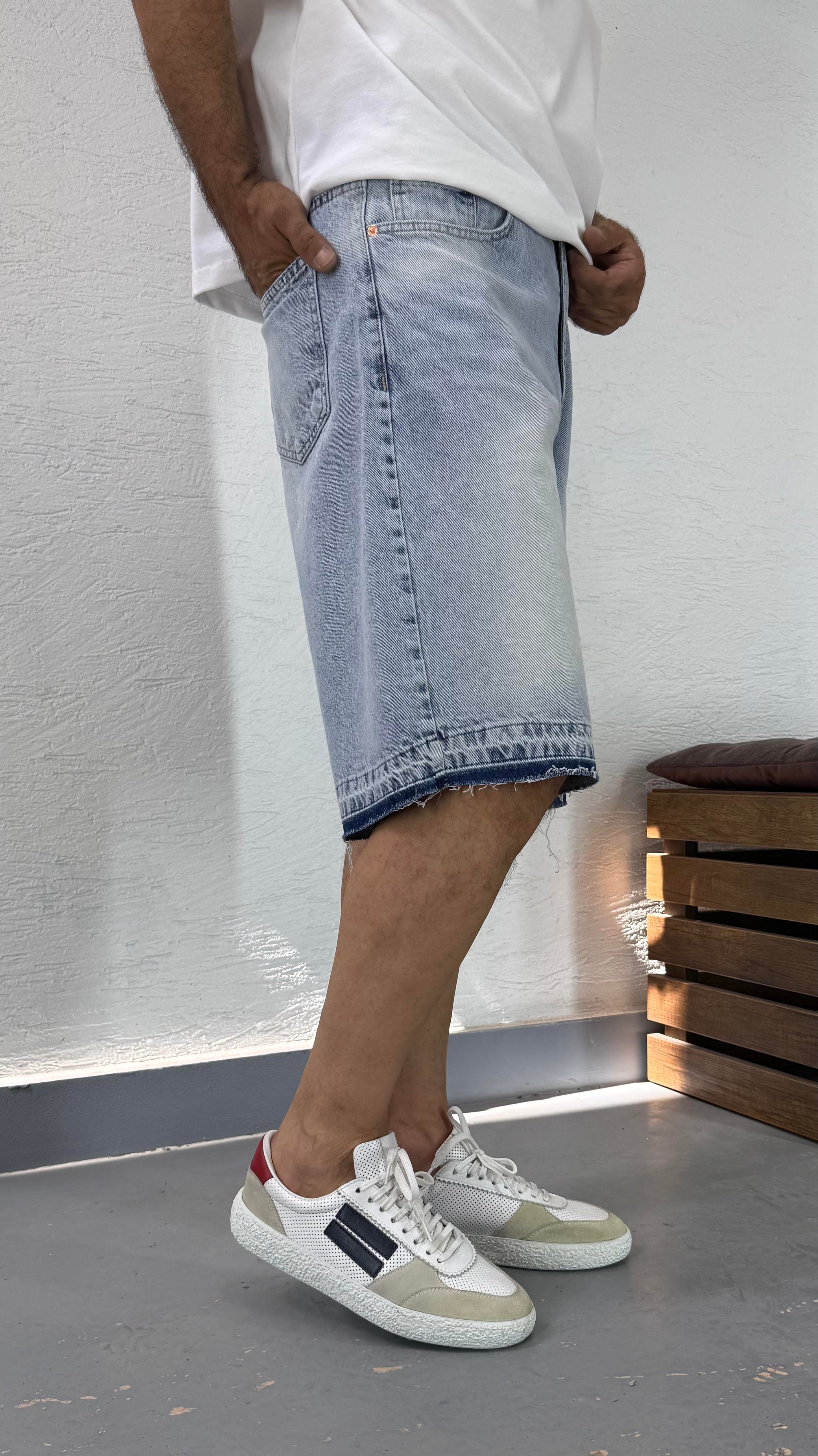Denim Mavi Şort
