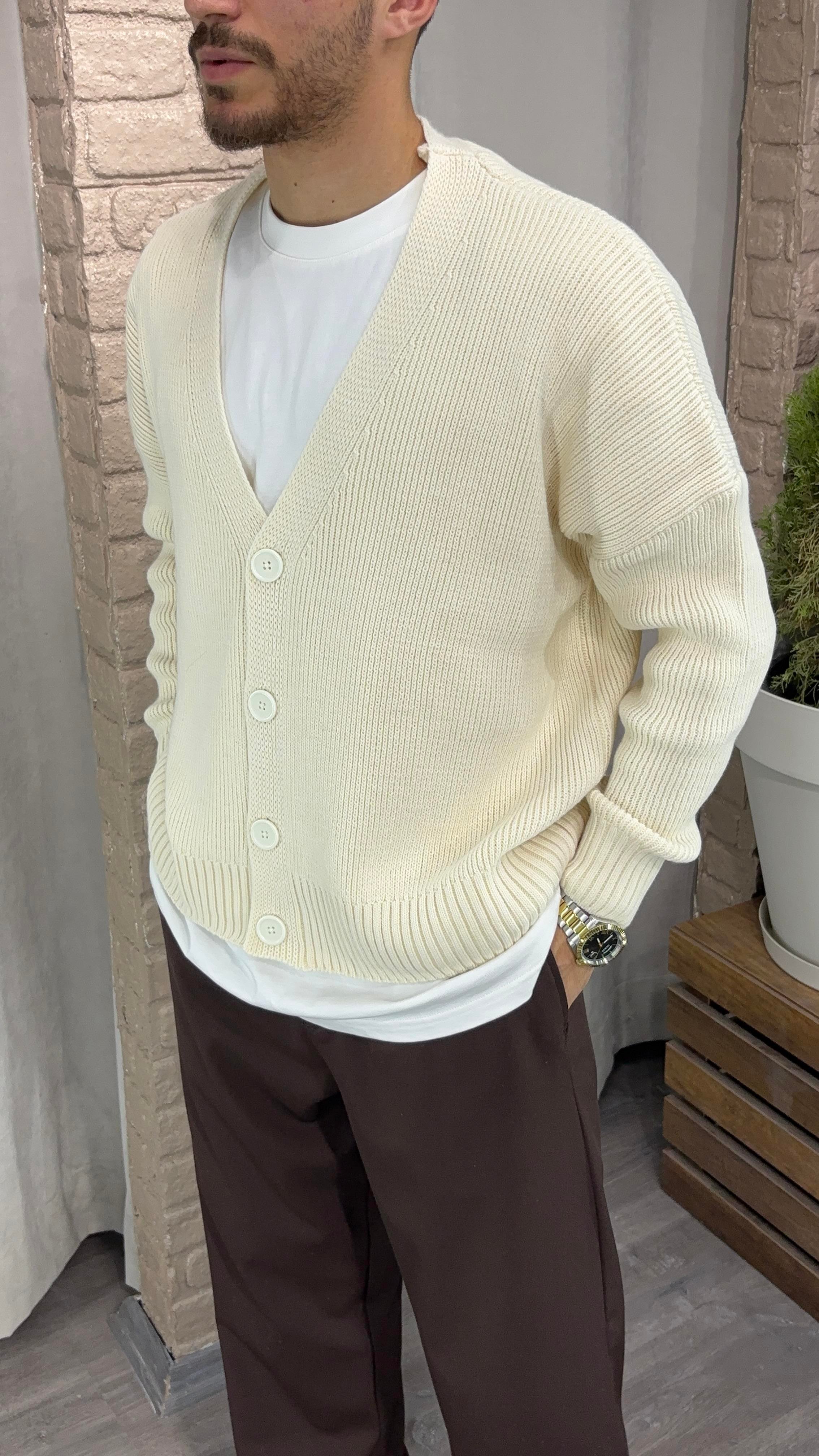 Düğmeli Oversize Hırka