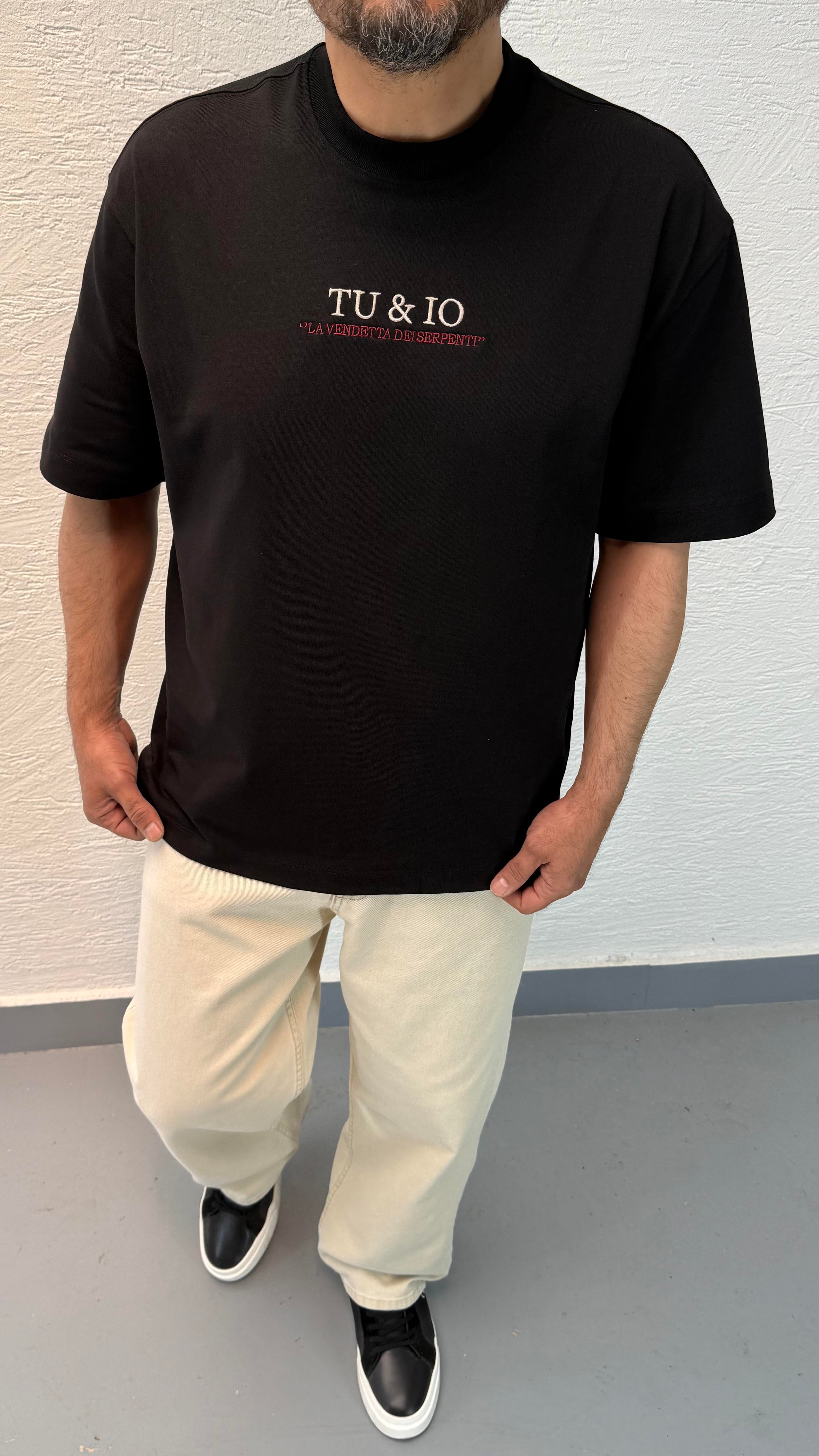 Oversize Baskı Ve Nakış Detay T-Shirt