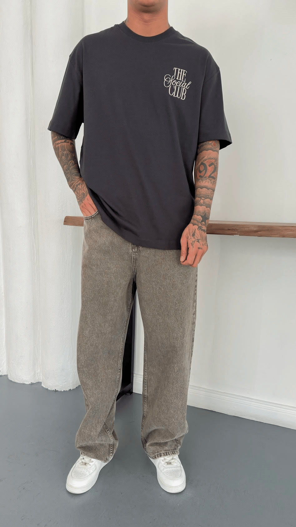 Oversize Baskı ve Nakışlı TShirt