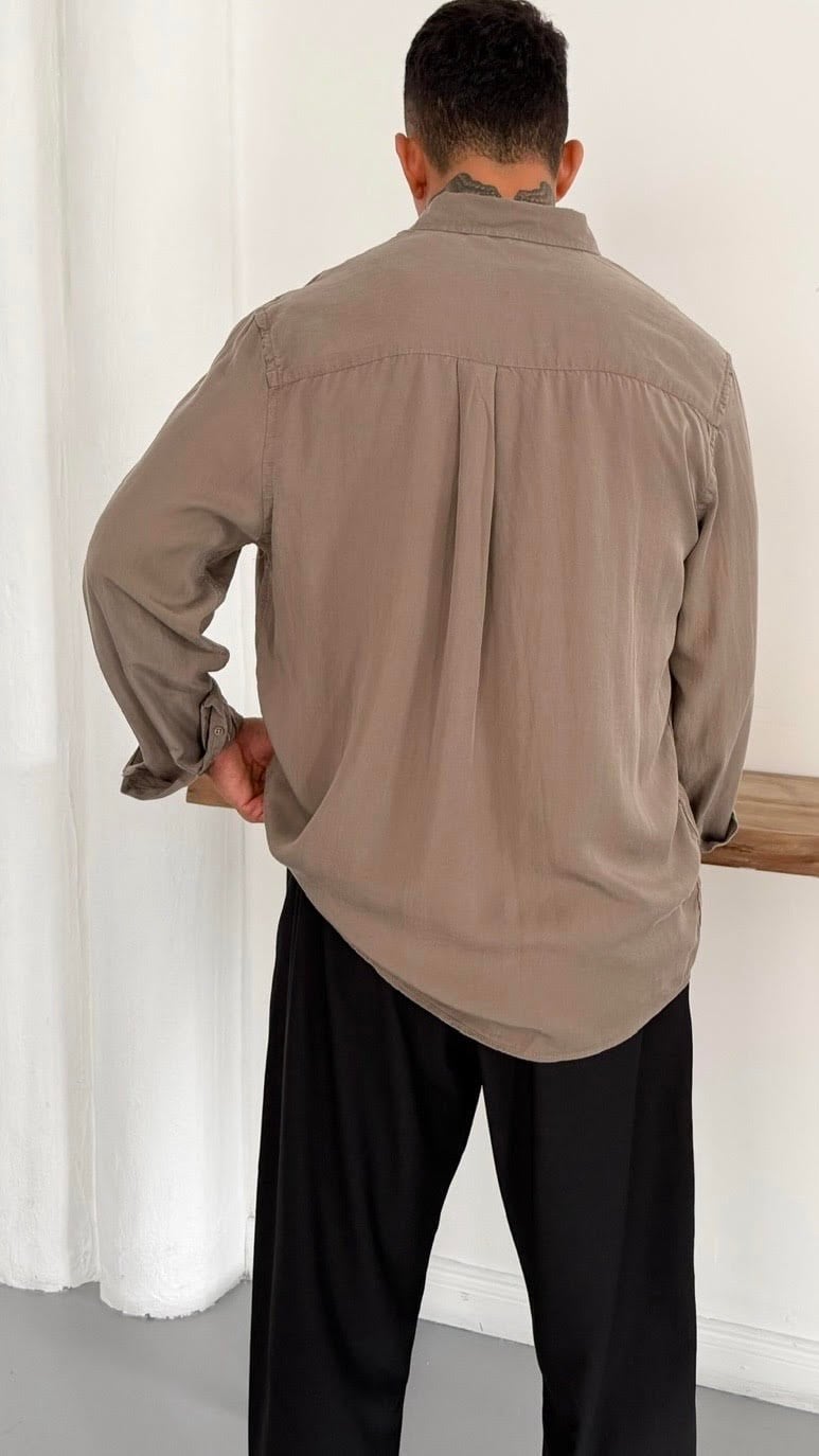 Oversize Nakış Detay Gömlek