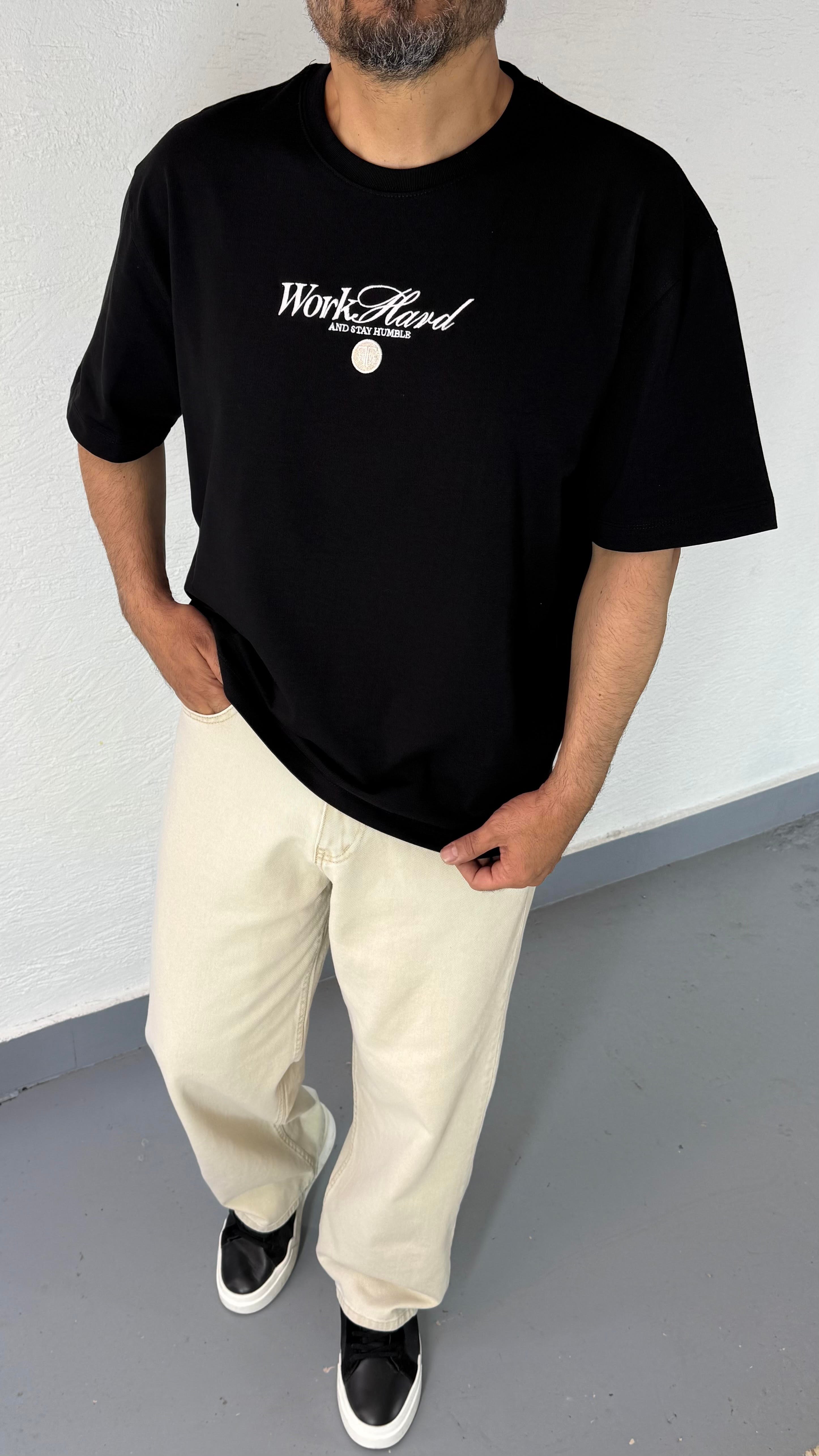 Oversize Nakış Ve Baskı Detay T-Shirt