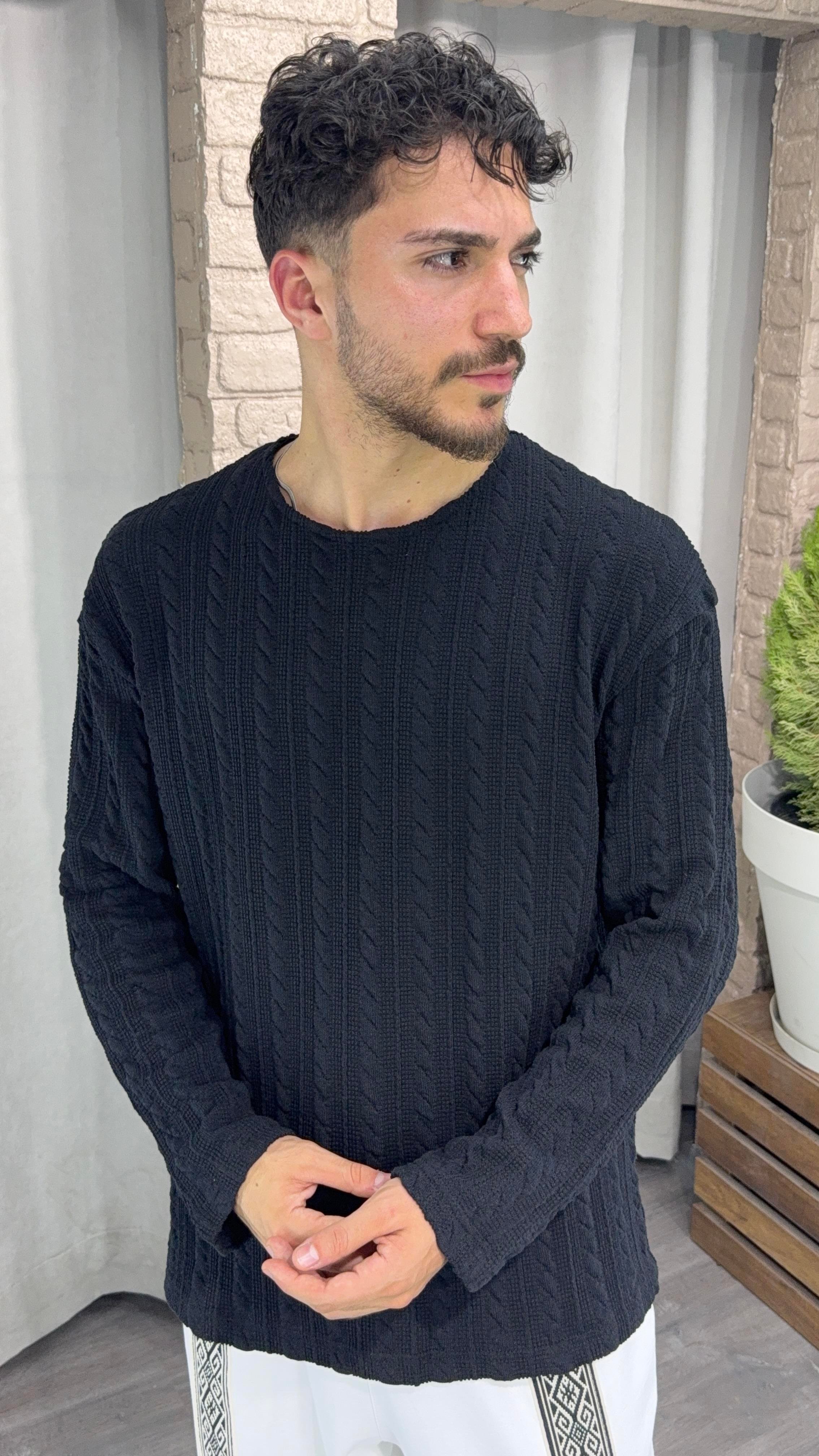 Saç Örgülü Açık Yaka Oversize Triko