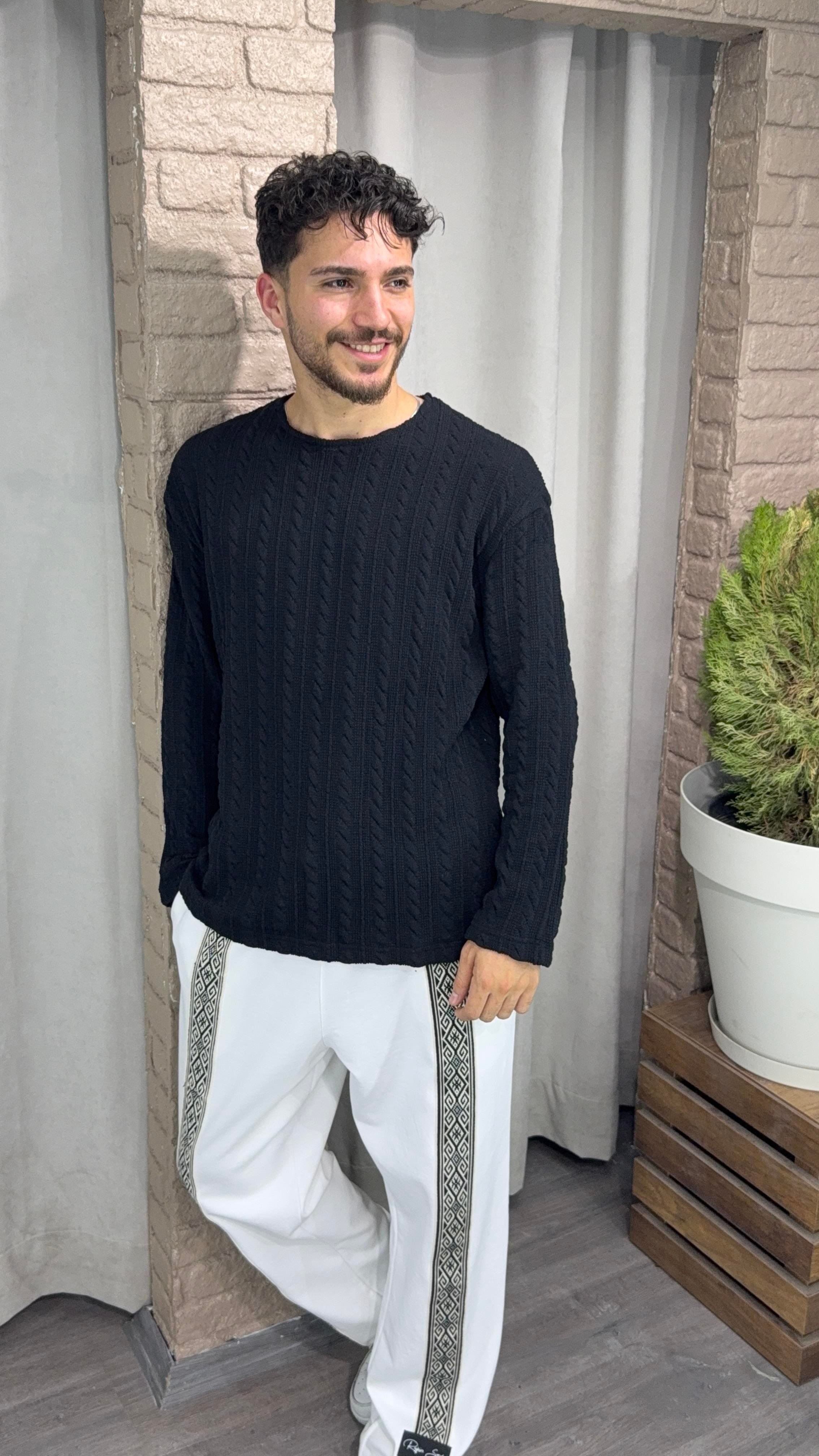 Saç Örgülü Açık Yaka Oversize Triko