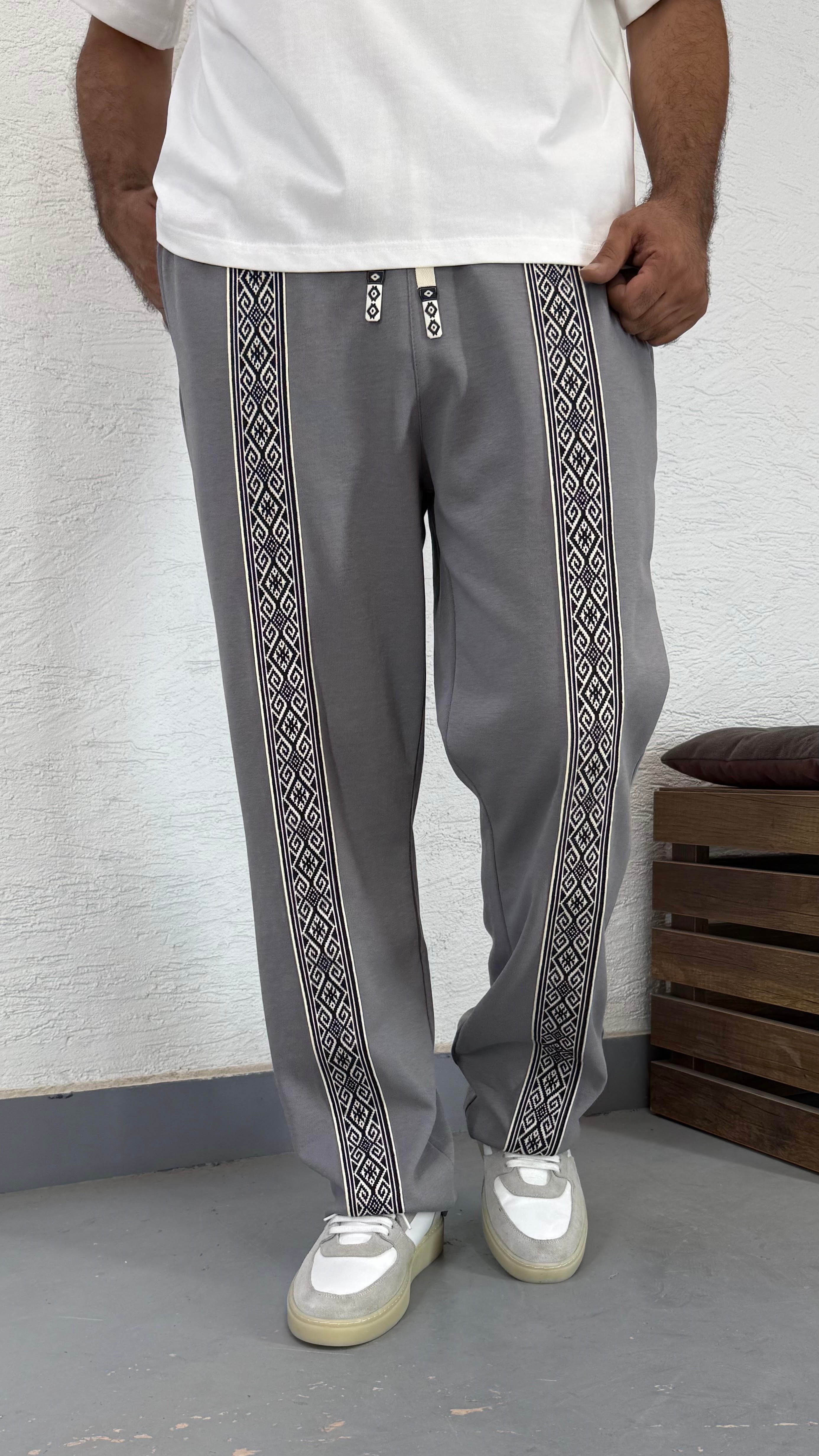 Şerit Detay Baggy Eşofman