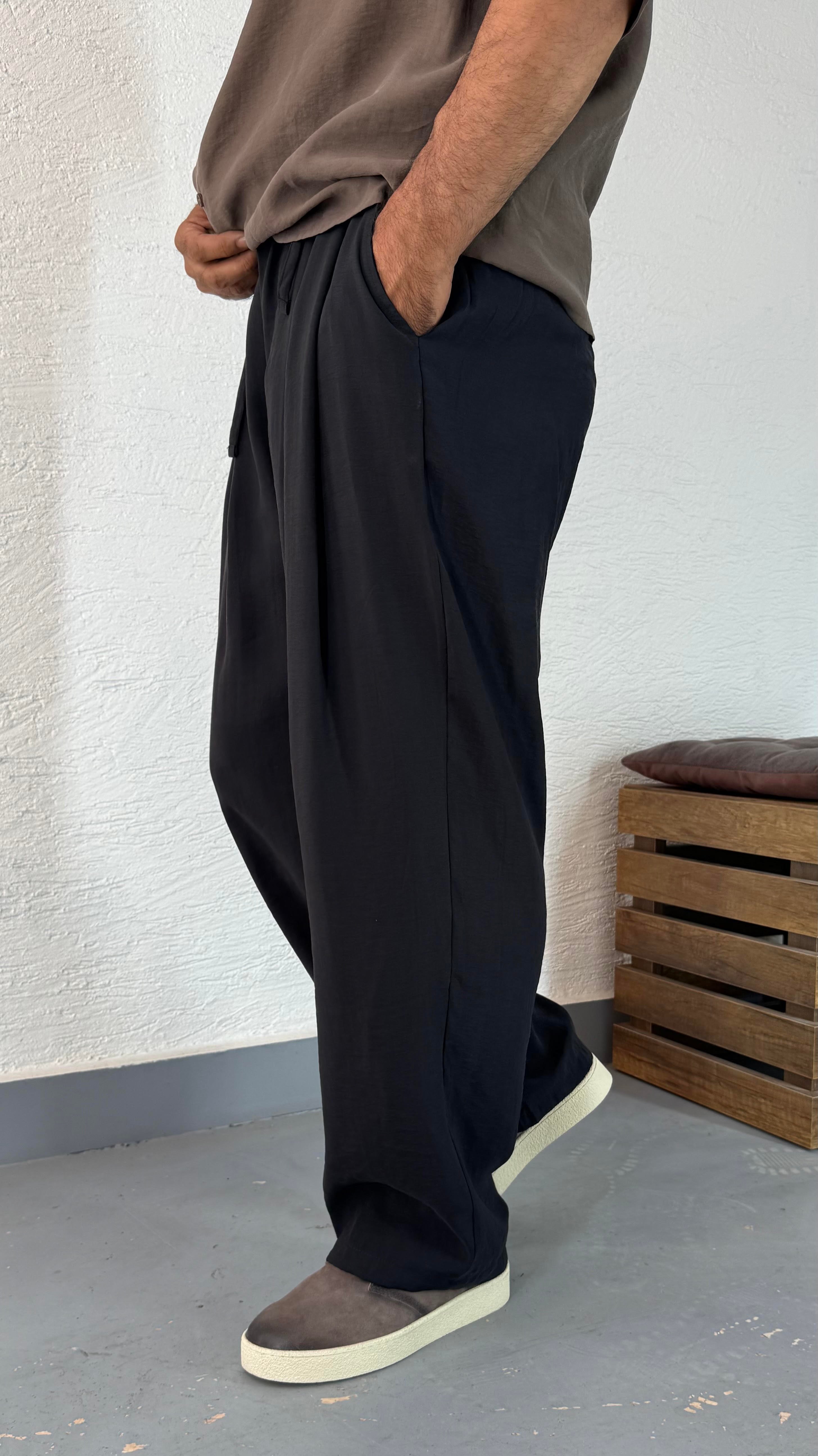 Tensel Bel Kemer ve İp Detay Pileli Baggy Pantolon