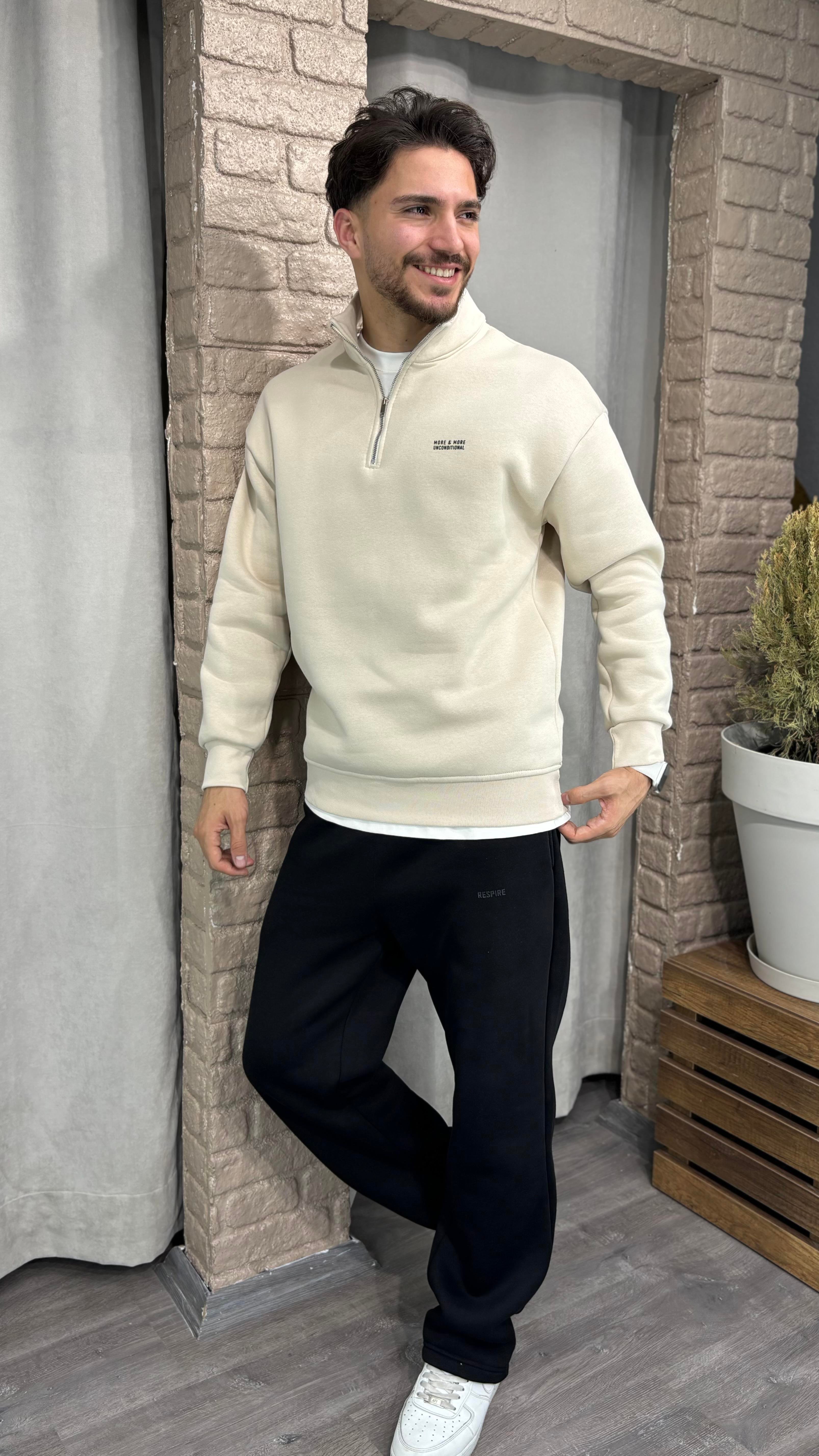 Yarım Fermuarlı Şardonlu  Sweatshirt