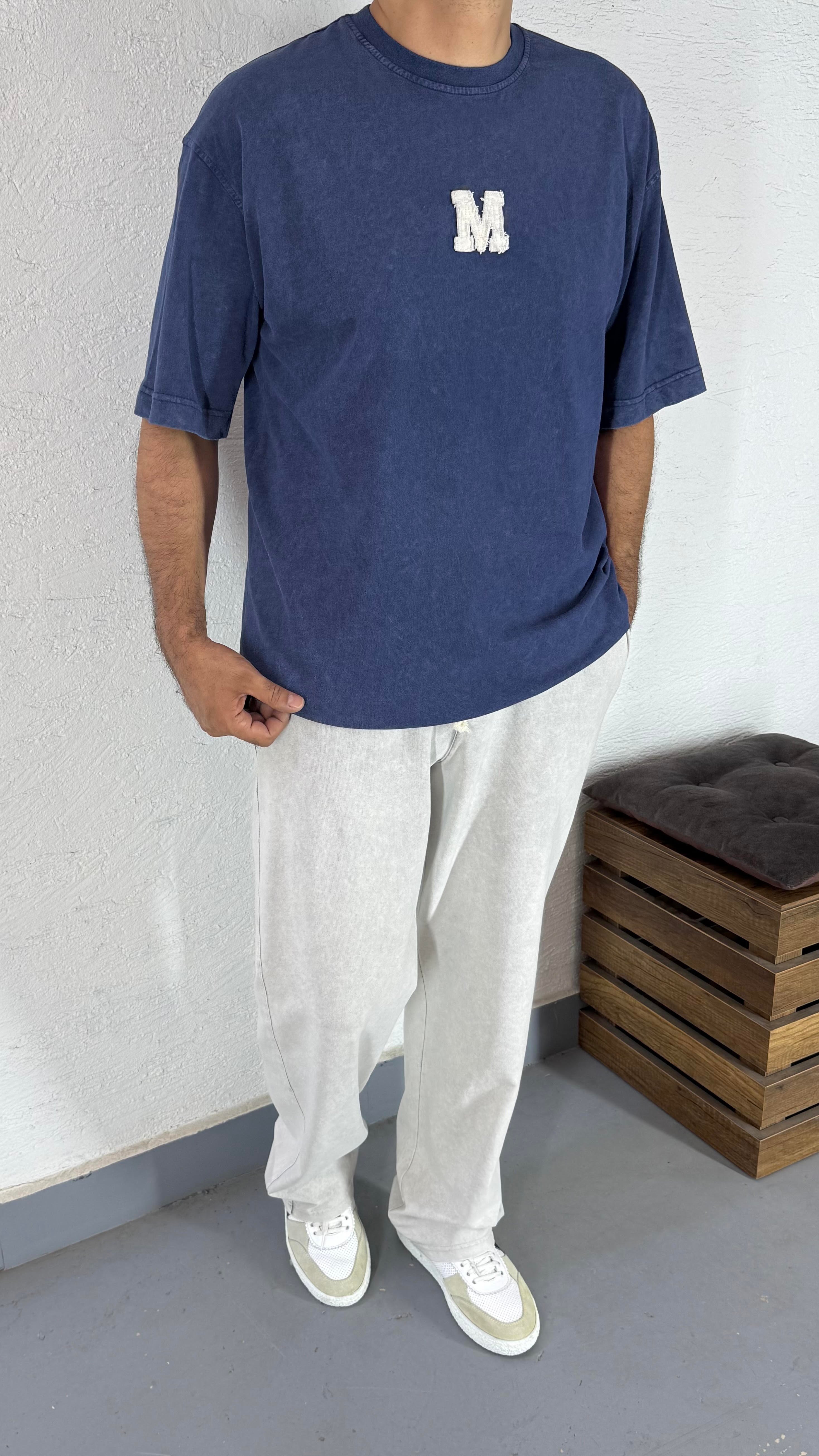 Yıkamalo Oversize Nakış Detay TShirt