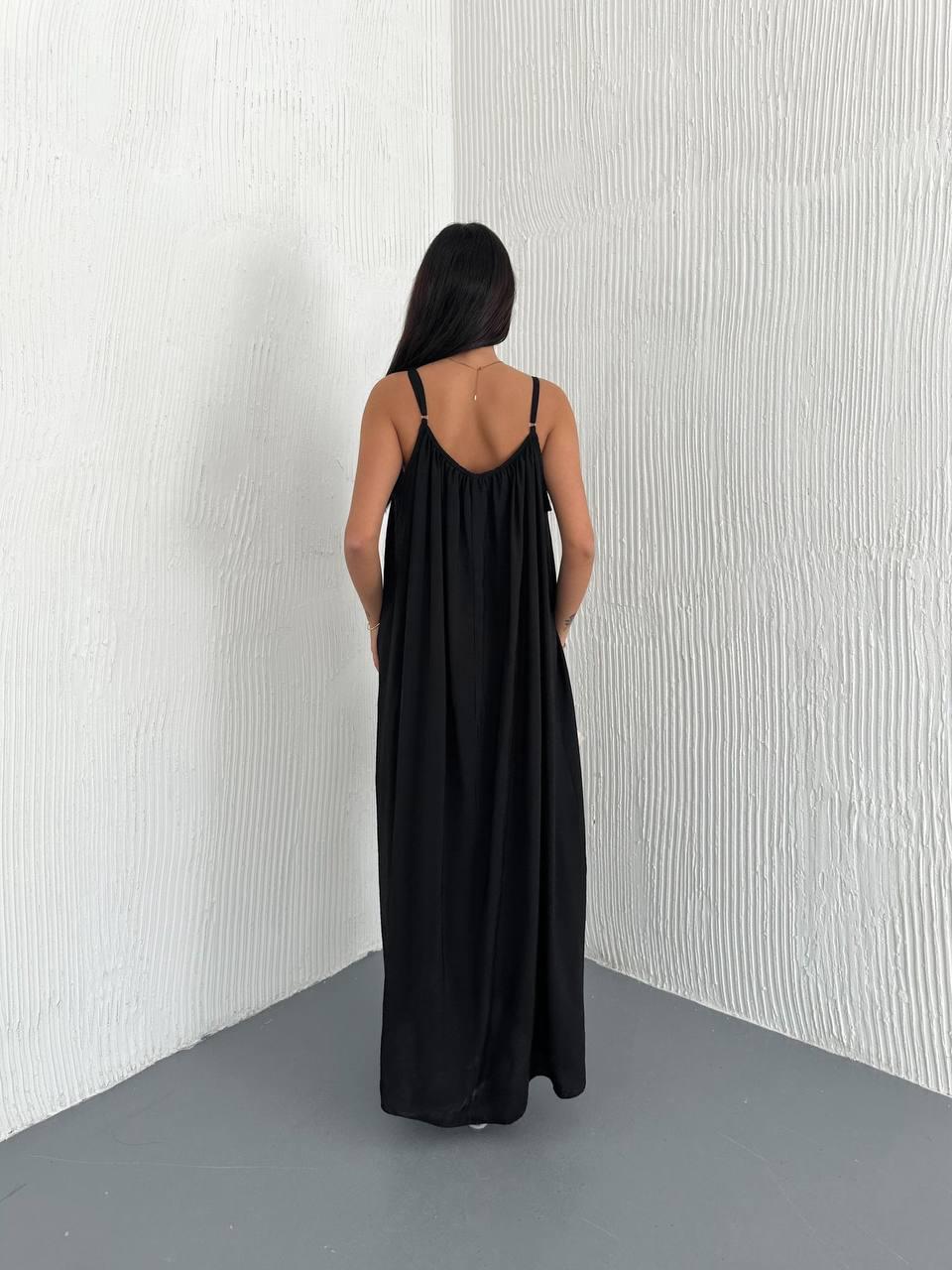 Sade Ve Şık İp Askılı Maxi Elbise