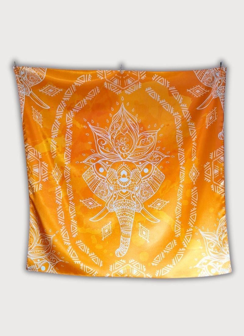 Meditasyon Koleksiyonu Fil Detaylı Turuncu Bandana Fular