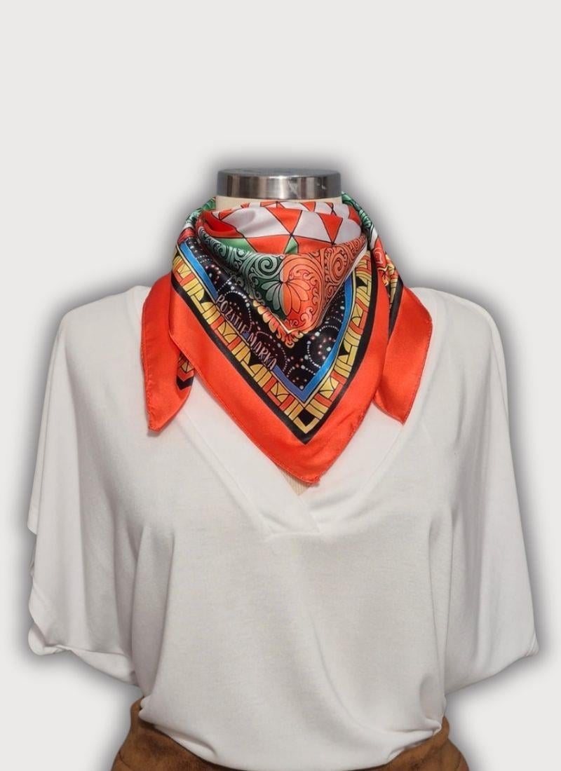 YANTRA DESENLİ SATEN FULAR