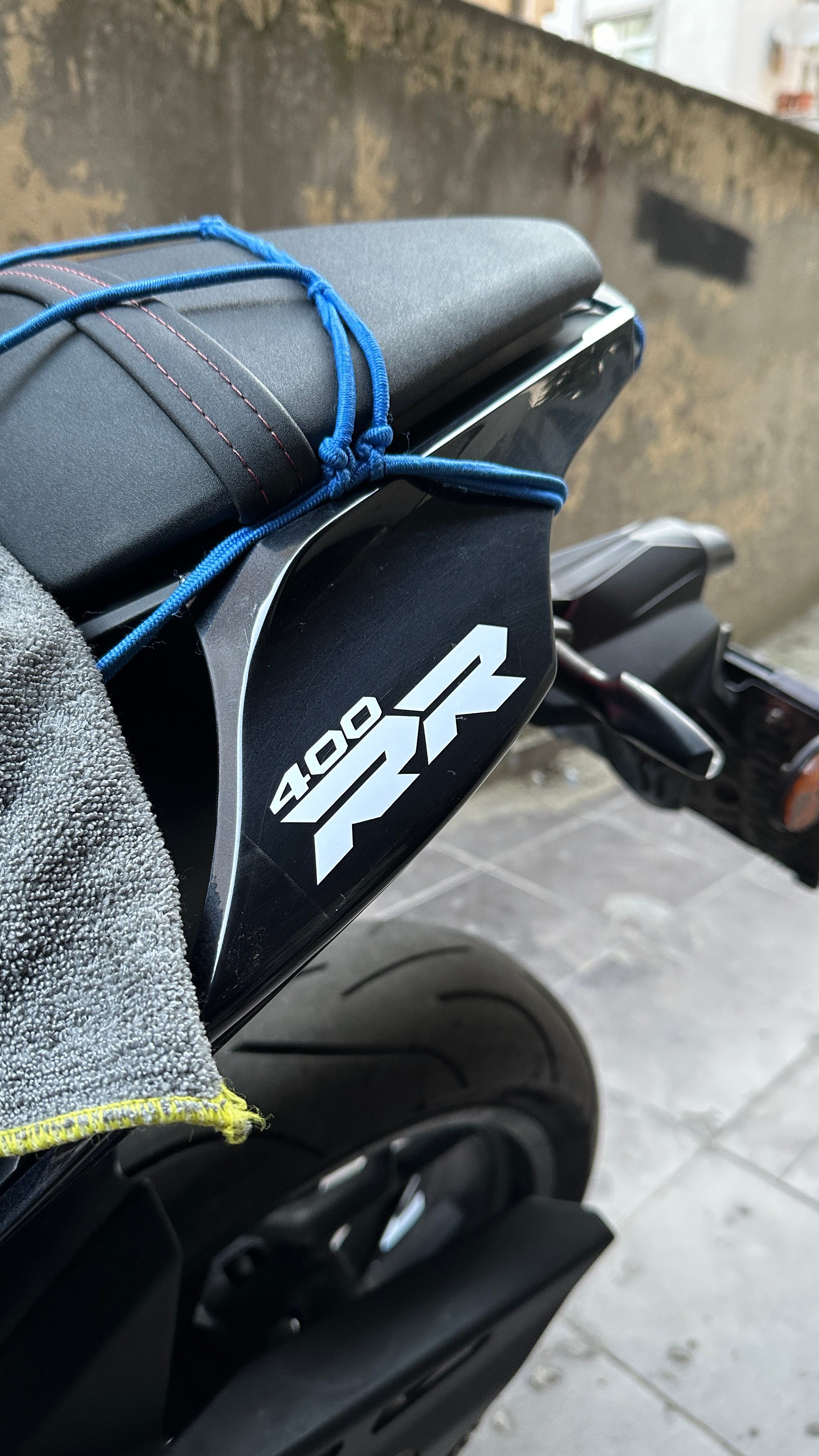SVSTICKERWORKSQJMOTOR - RKS SRK 400RR ÖN KAFA VE KUYRUK STICKER ETİKET MODELİ BEYAZ RENKQJMOTOR - RKS SRK 400RR ÖN KAFA VE KUYRUK STICKER ETİKET MODELİ BEYAZ RENKJant Sticker
