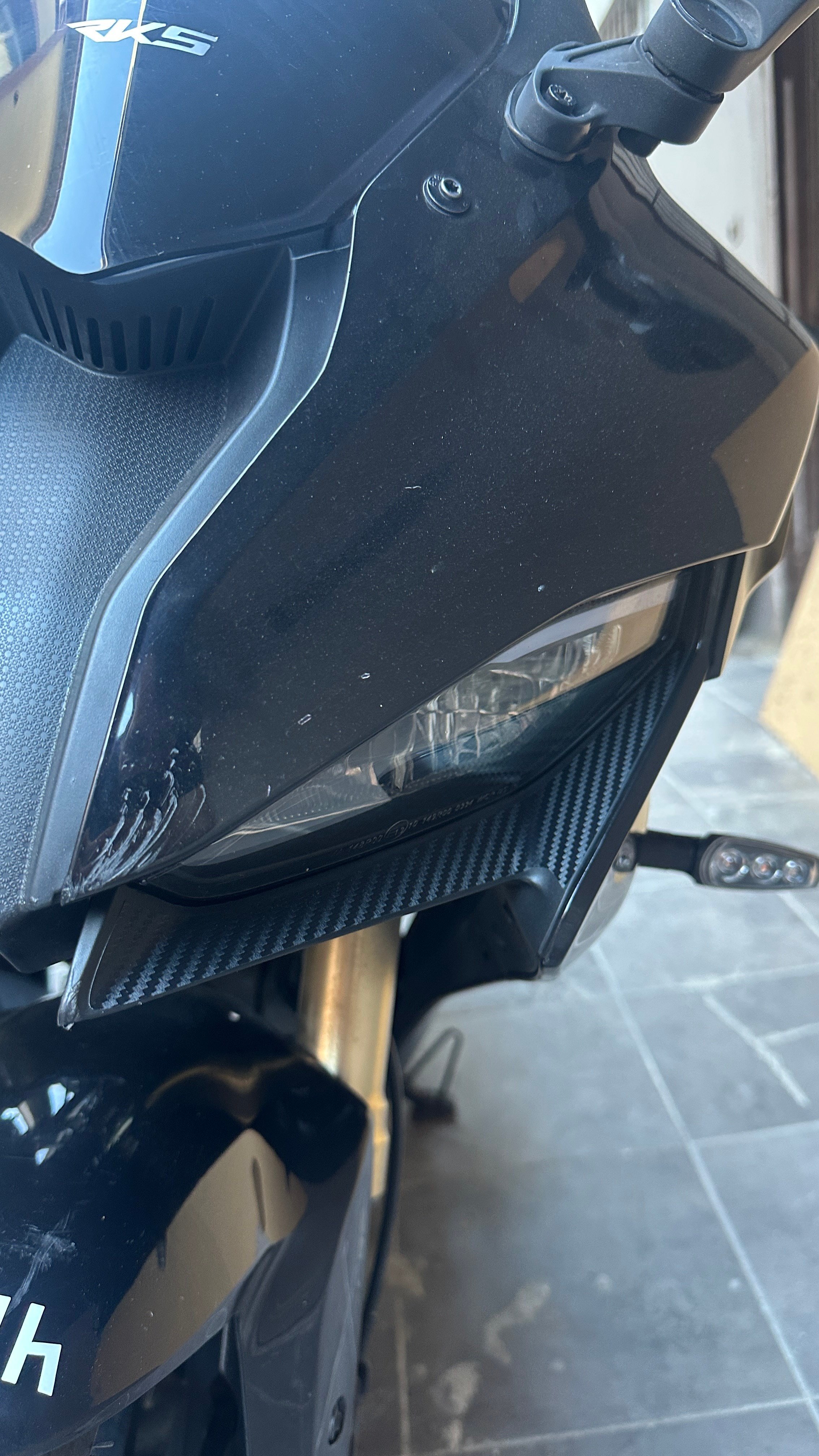 SVSTICKERWORKSRKS SRK 125R - 250RS ÖN KAFA ALTI KARBON STICKERRKS SRK 125R - 250RS ÖN KAFA ALTI KARBON STICKERSRK 125R