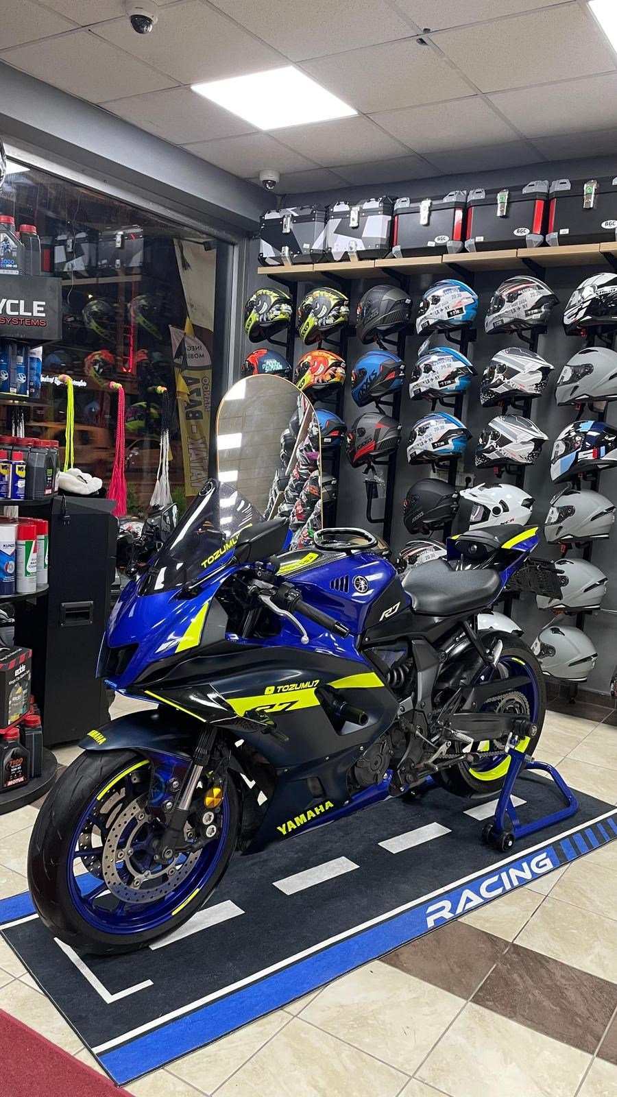 SVSTICKERWORKSYamaha R7 Neon Sarı Sticker Set 2021 - 2023Yamaha R7 Neon Sarı Sticker Set 2021 - 2023