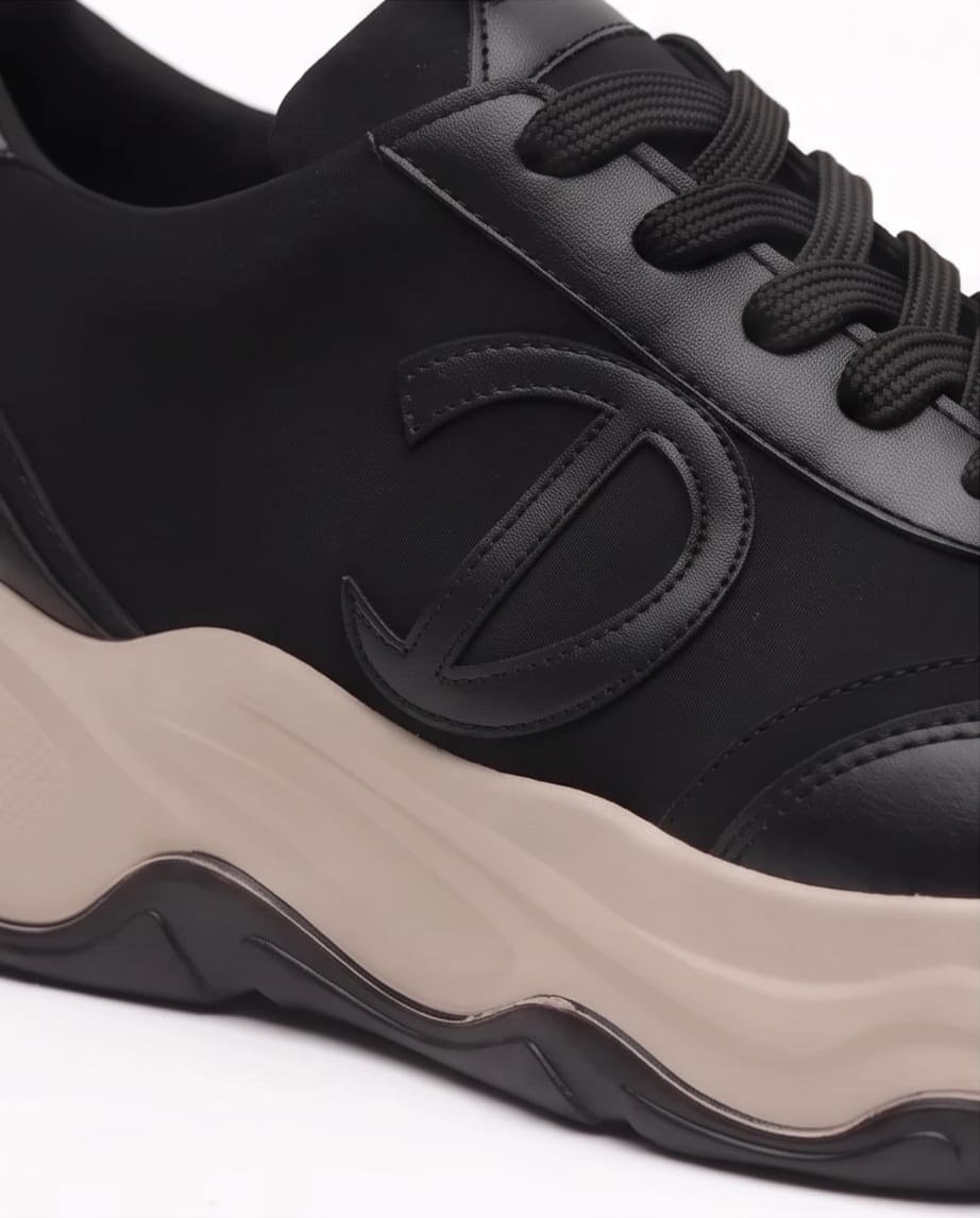 Kadın Siyah Kalın Taban Bağcıklı Rahat Günlük Spor Yürüyüş Ayakkabı Sneaker