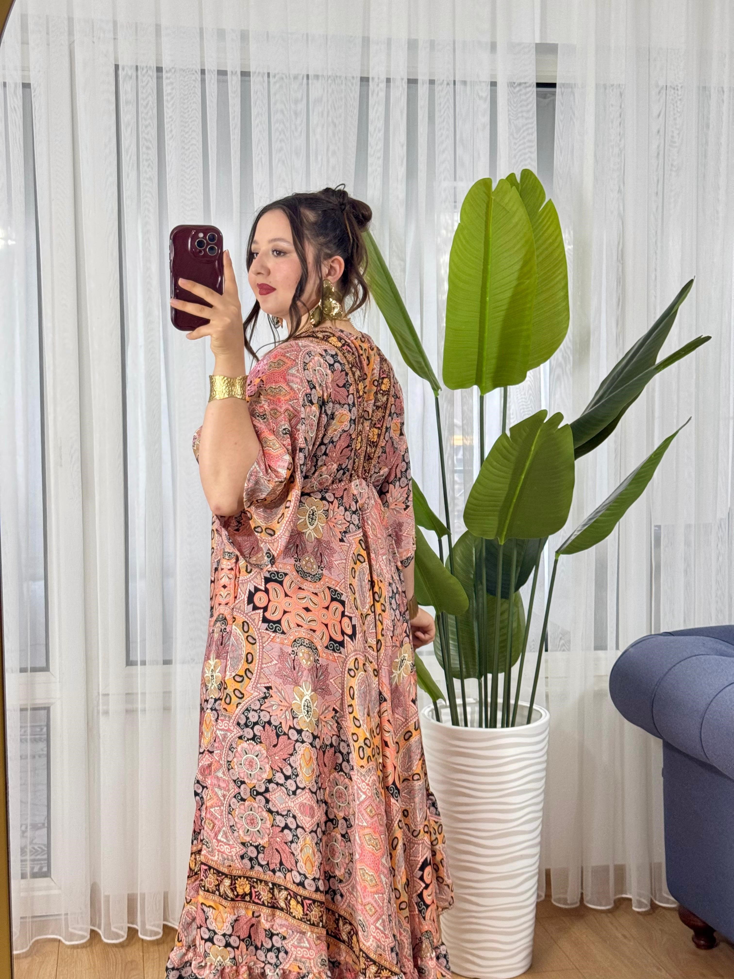 İpek Nakışlı Kaftan Elbise -31