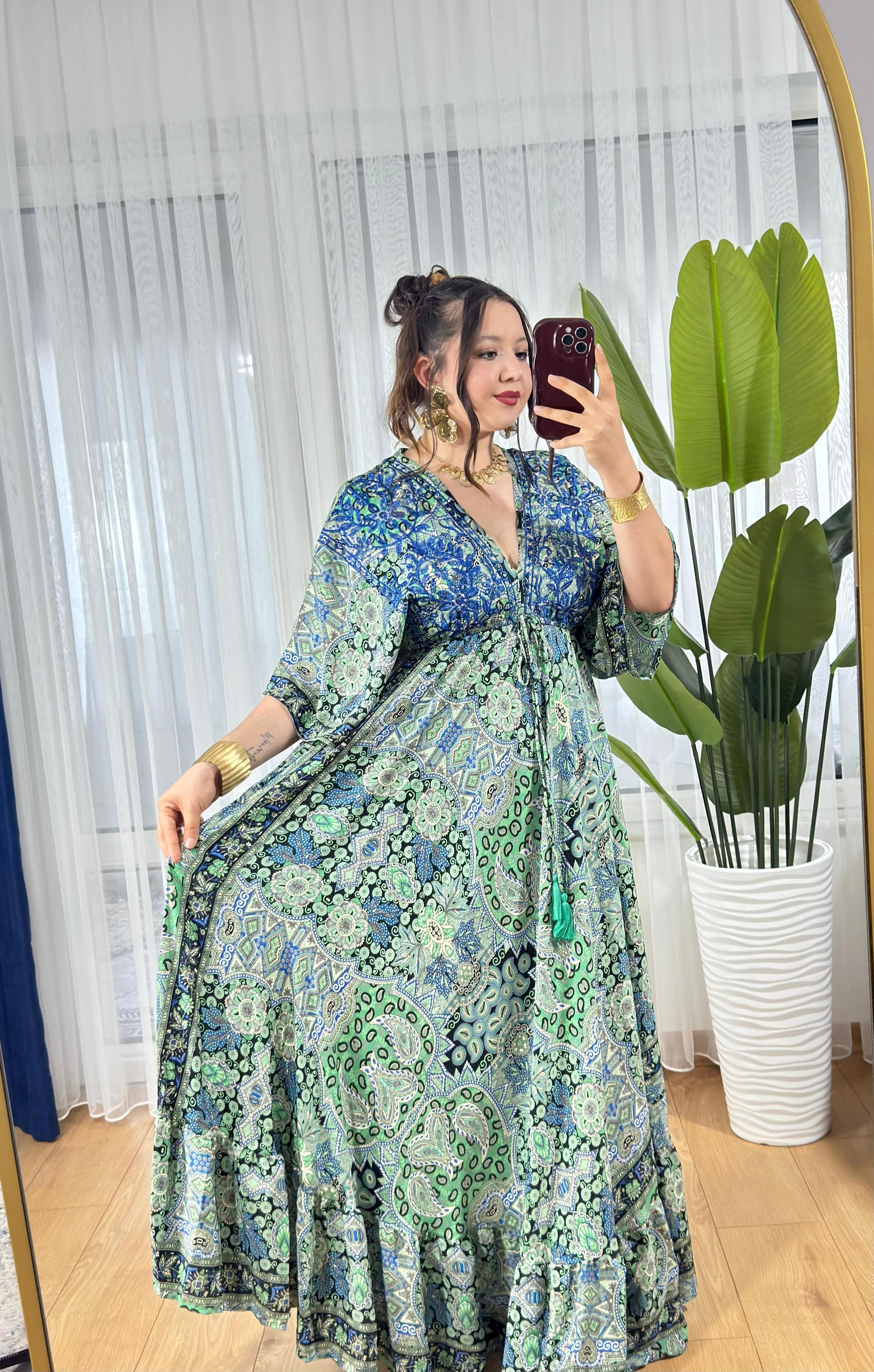 İpek Nakışlı Kaftan Elbise -32