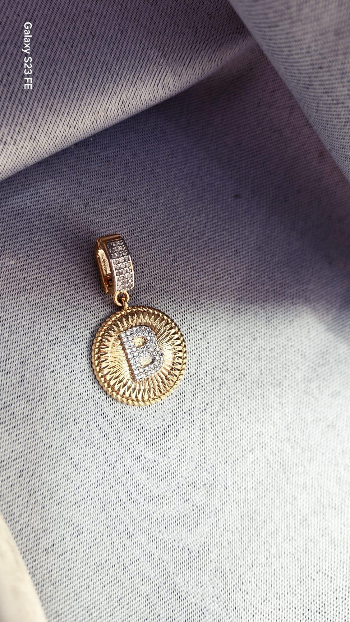 B ROSE HARF KOLYE UCU