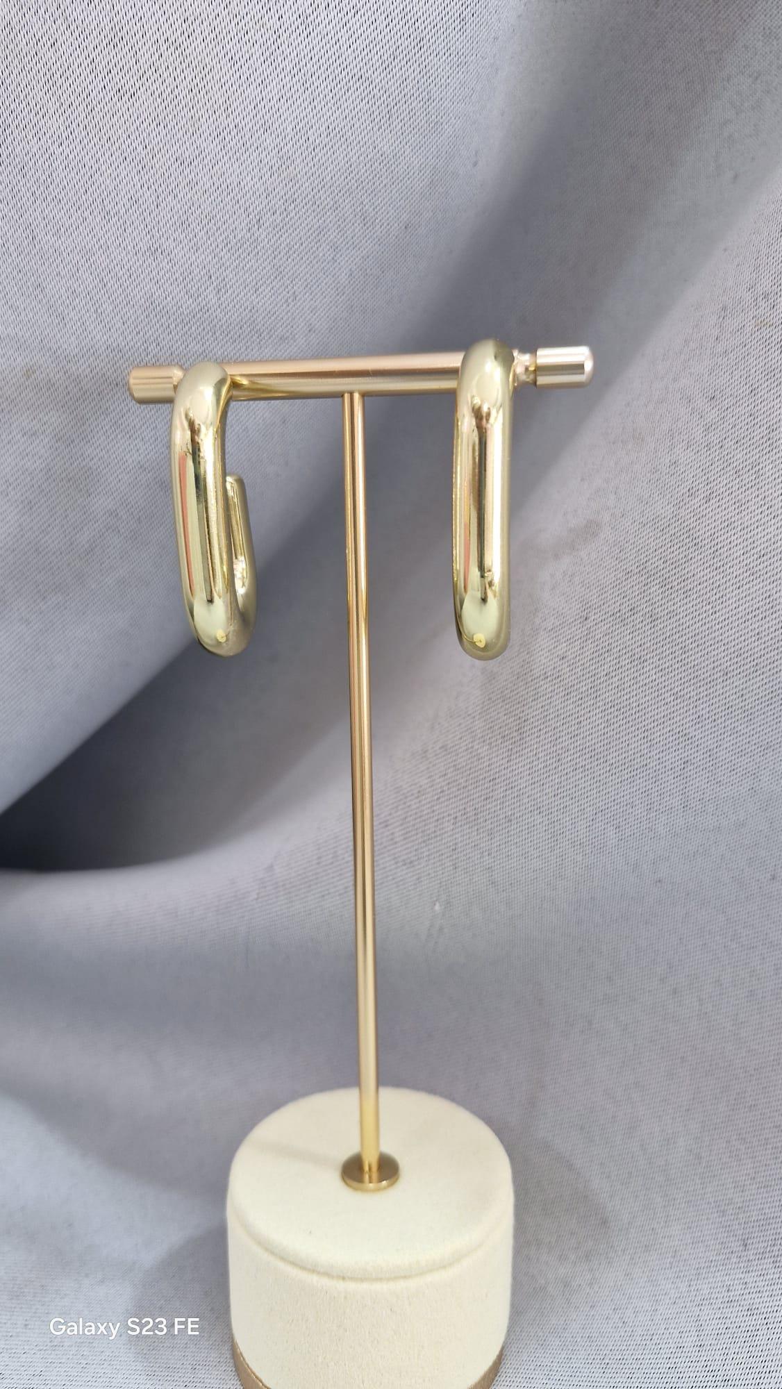 GOLD  KÜPE