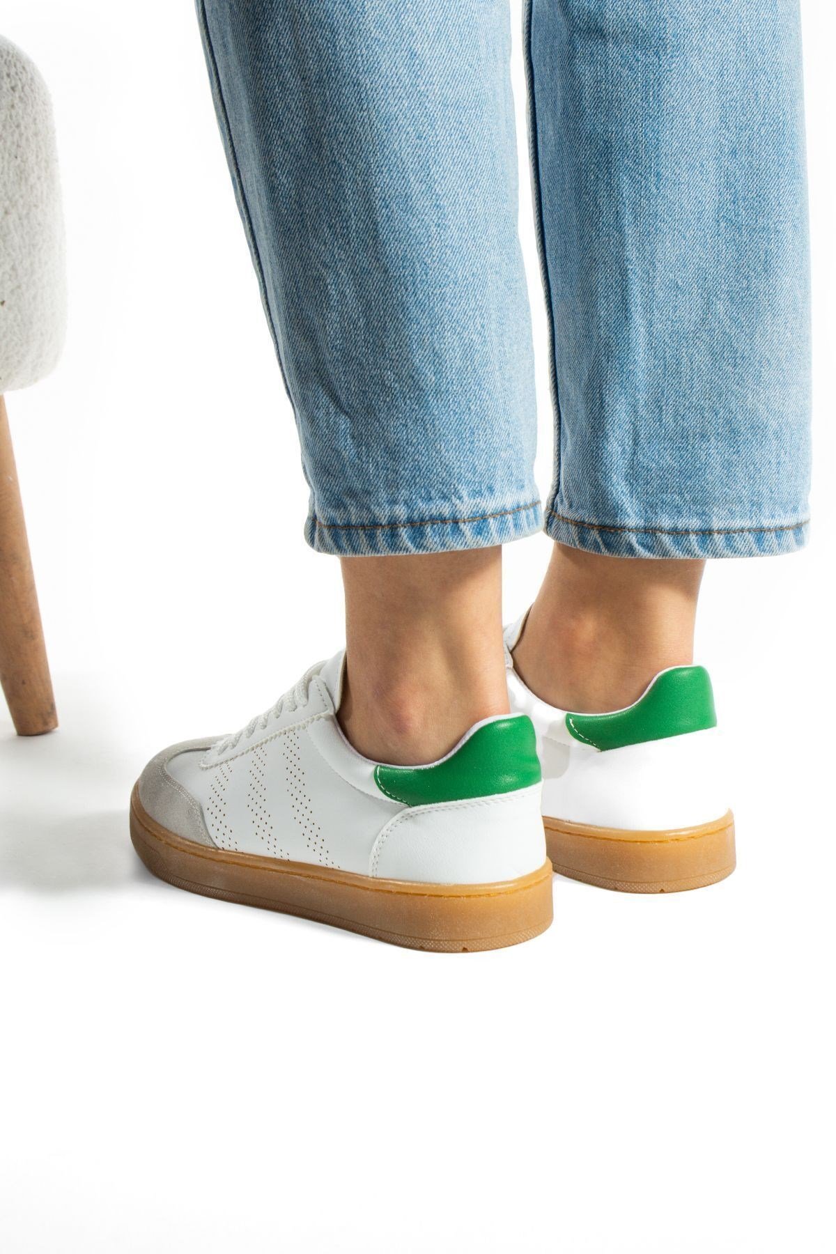 Beyaz-Yeşil Kadın Logo Detaylı Spor Ayakkabı Kadın Sneakers