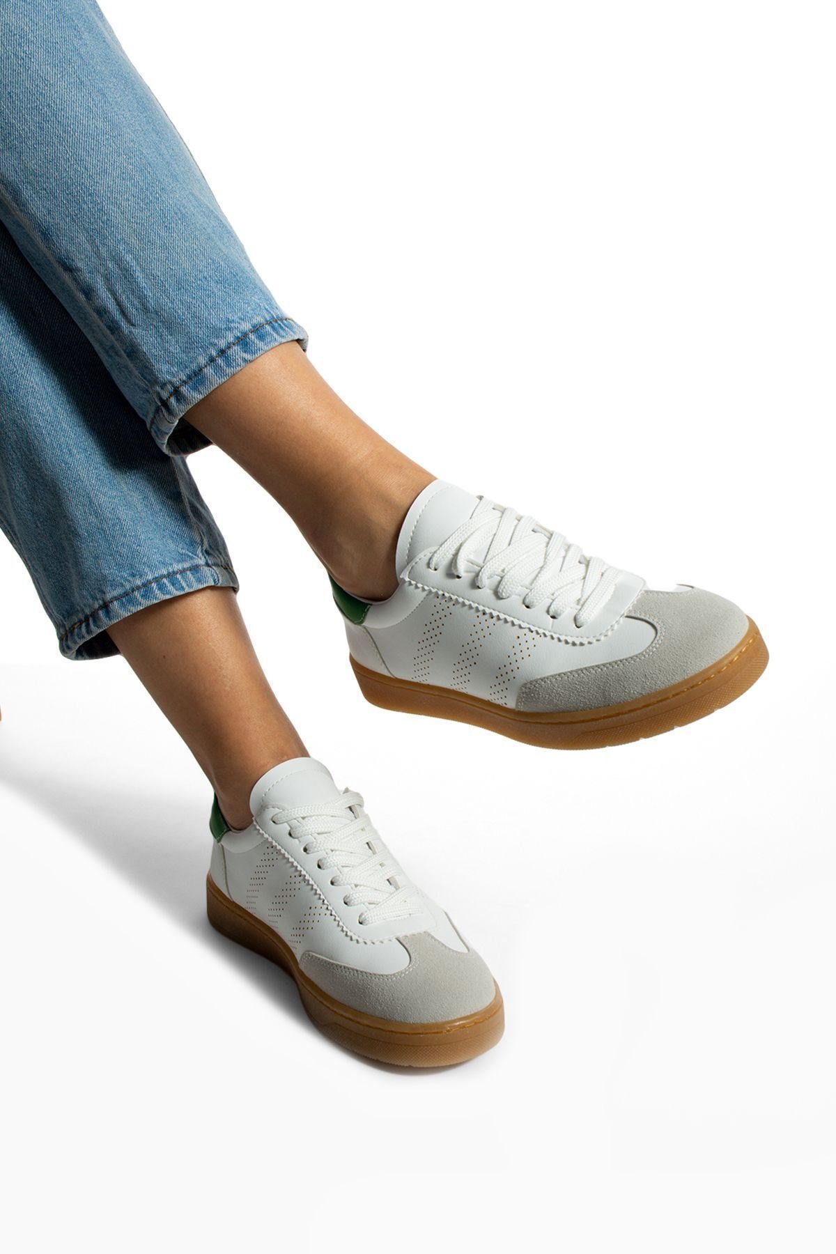 Beyaz-Yeşil Kadın Logo Detaylı Spor Ayakkabı Kadın Sneakers