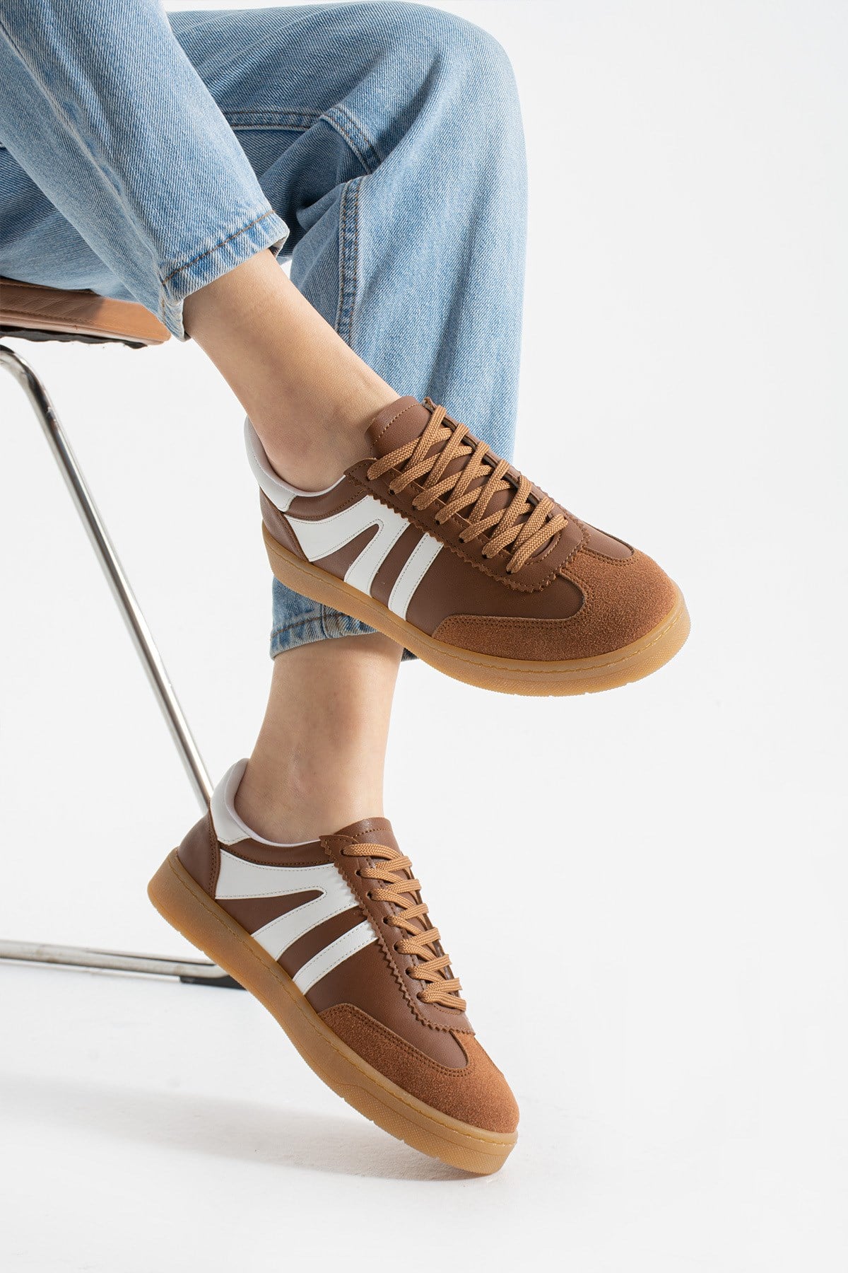 Kadın Sneaker Bağcıklı Rahat Düz Ortopedik Taban Günlük Spor Ayakkabı Taba