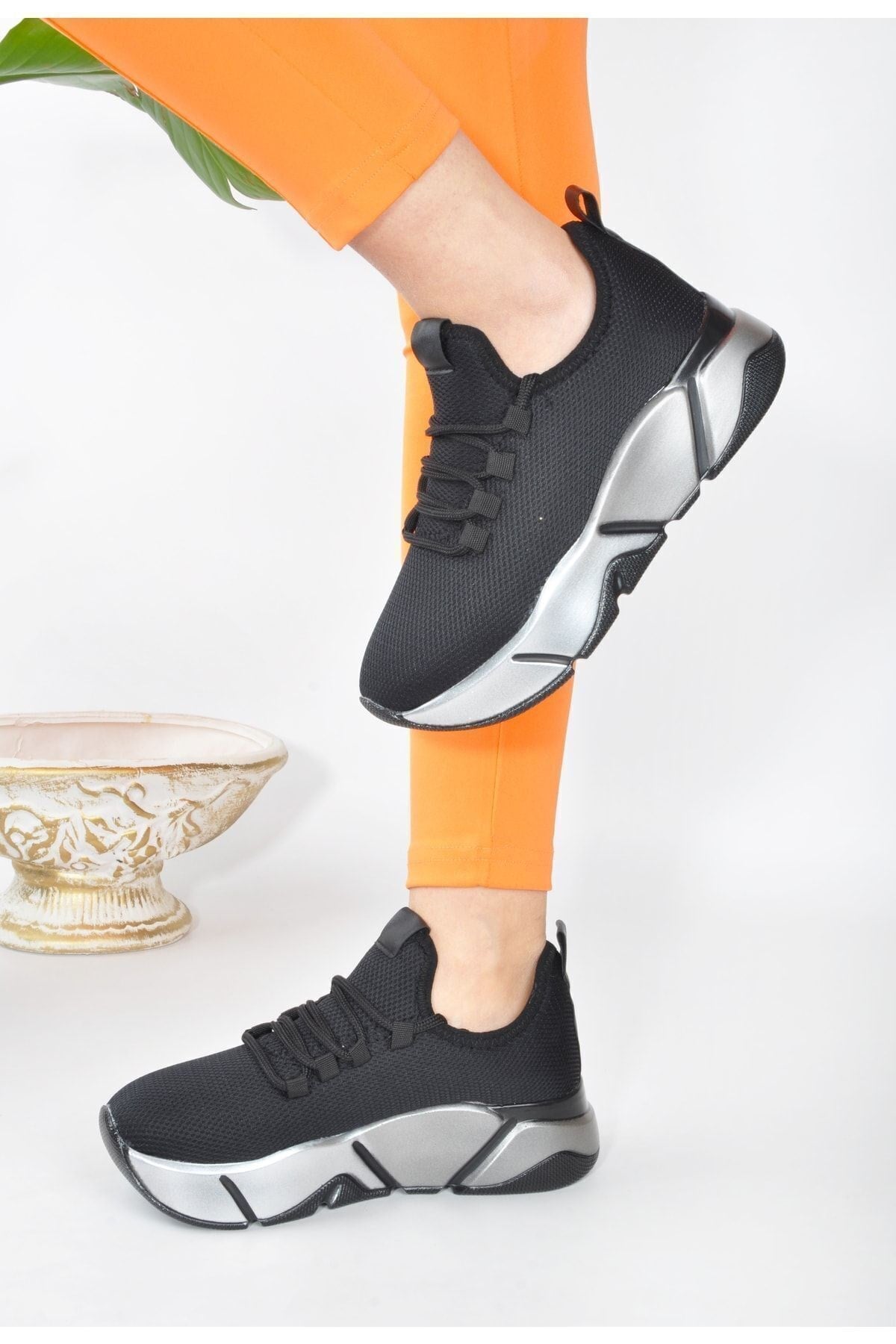 Siyah - Günlük Kadın Sneaker Bağcıklı Triko Esnek Hafif Ve Kalın Taban Yürüyüş Spor Ayakkabı