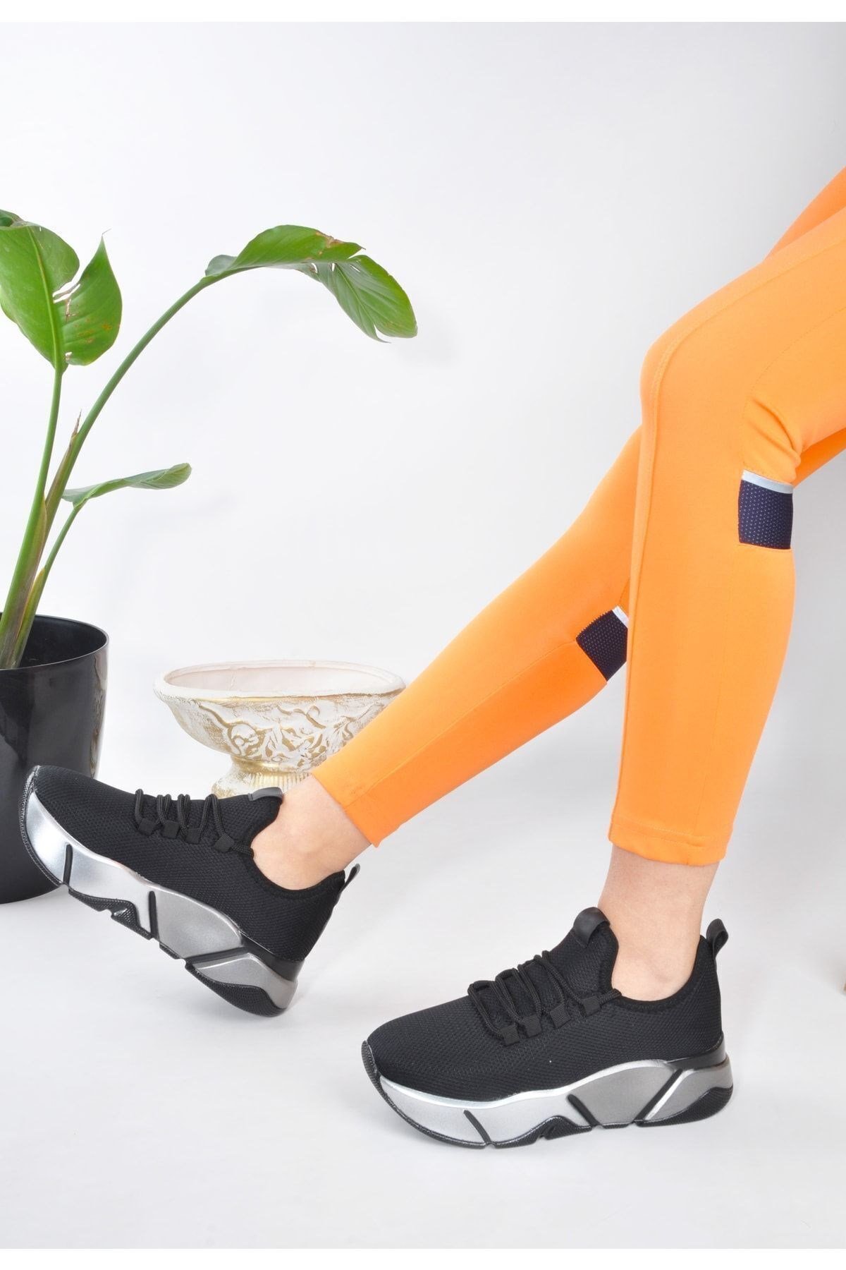 Siyah - Günlük Kadın Sneaker Bağcıklı Triko Esnek Hafif Ve Kalın Taban Yürüyüş Spor Ayakkabı