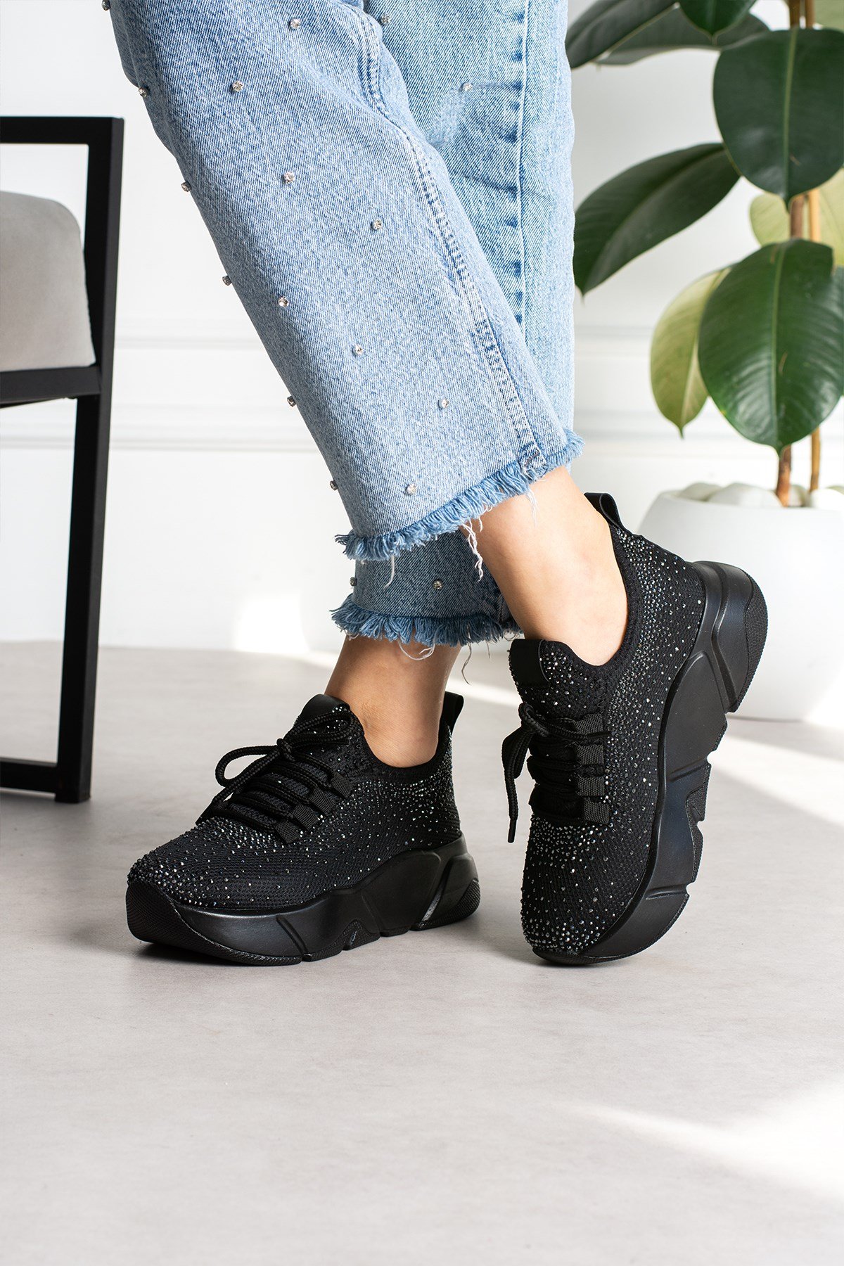 Siyah-Siyah Işıltılı Taş Detaylı - Günlük Kadın Sneaker Bağcıklı Triko Esnek Hafif Ve Kalın Spor Ayakkabı