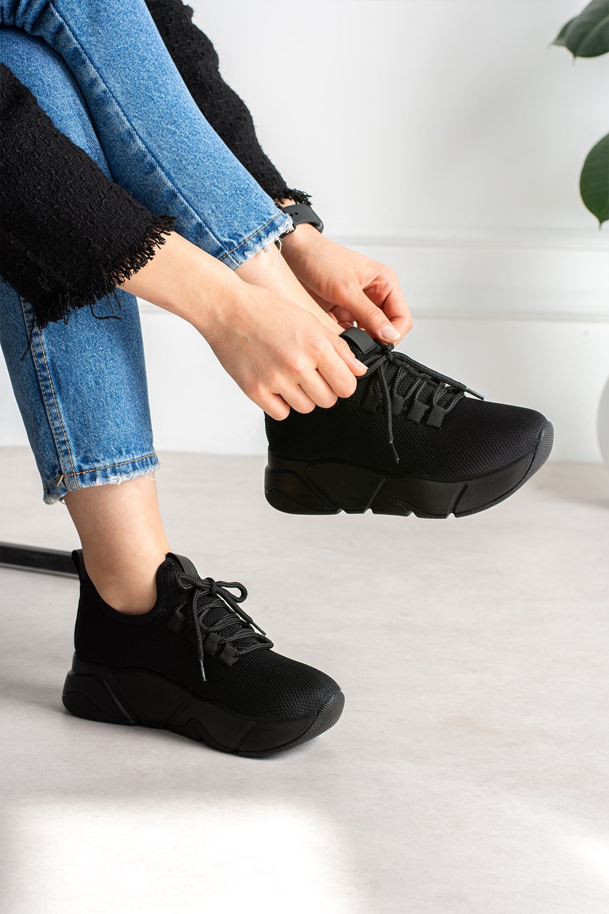 Siyah-Siyah Kadın Bağcık Detaylı Fileli Sneaker Ve Günlük Kadın Spor Ayakkabı Kadın Sneakers