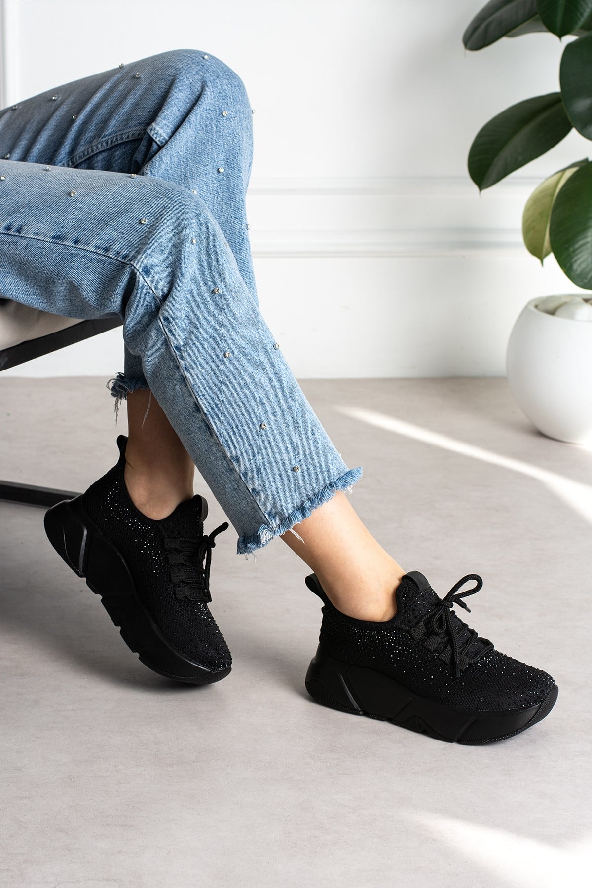 Siyah- Siyah Taşlı Premium Kadın Sneaker Kalın Taban Triko Şık Spor Ayakkabı