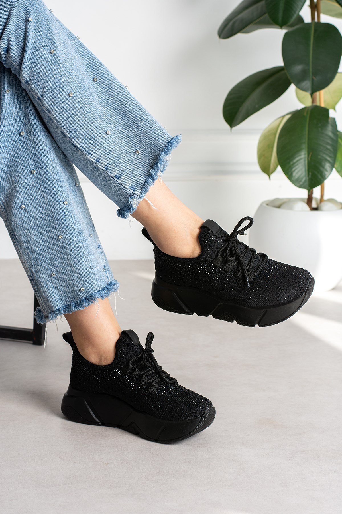Siyah- Siyah Taşlı Premium Kadın Sneaker Kalın Taban Triko Şık Spor Ayakkabı