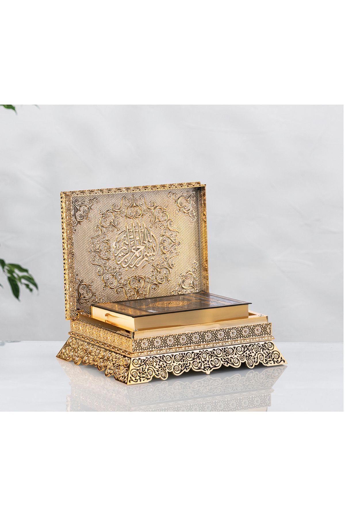 sandik-kuran-i-kerim-kabi-altin-renk-2-9a7bb9.jpg