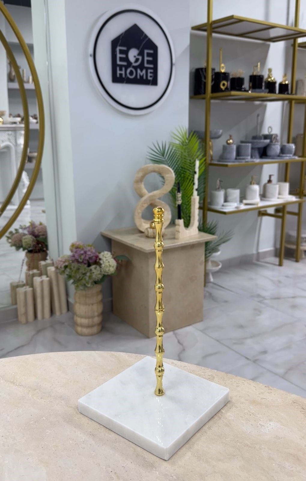 DEKORATİF BEYAZ MERMER KARE FORM RULO HAVLULUK GOLD TOP