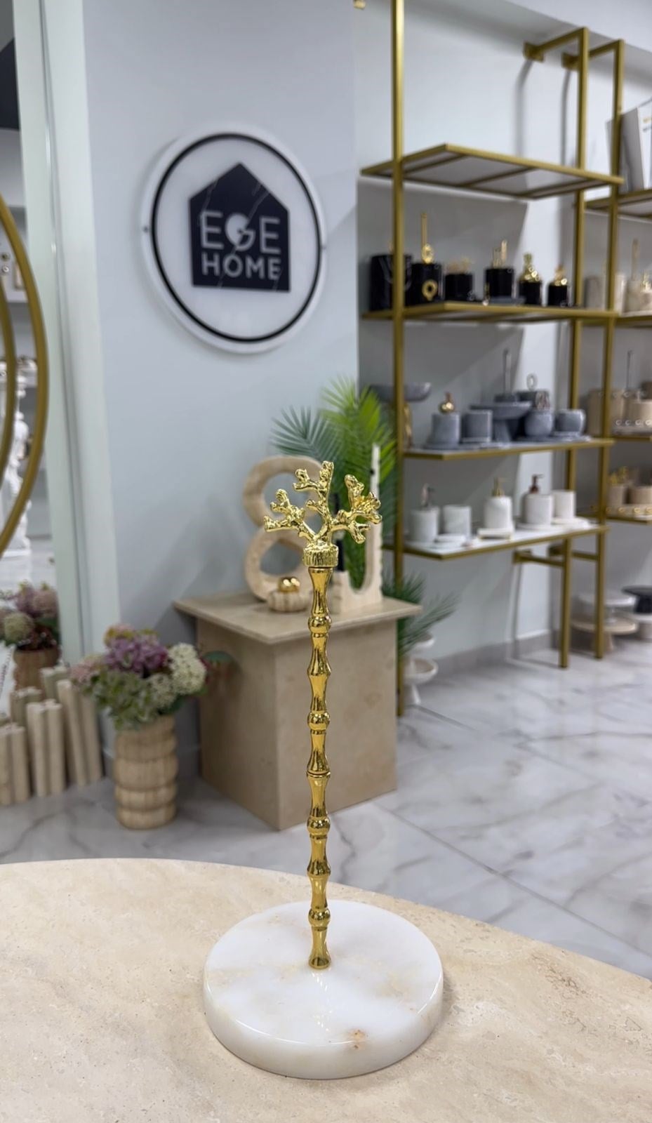 DEKORATİF BEYAZ MERMER  RULO HAVLULUK GOLD MERCAN