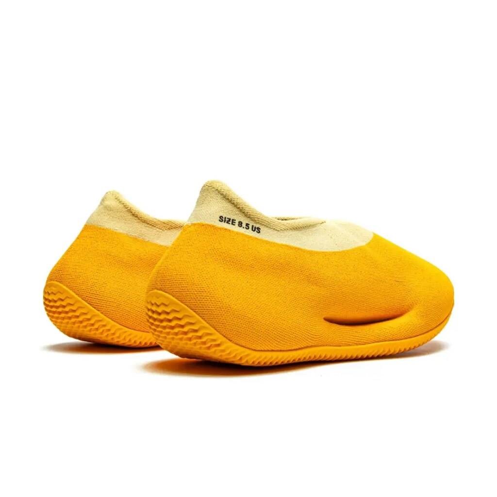 Adidas Yeezy Knit Runner Sulfur sneakers