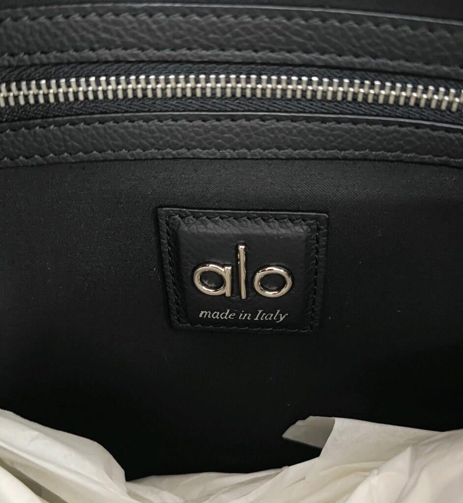 Alo Yoga - Daily Voyage Bag