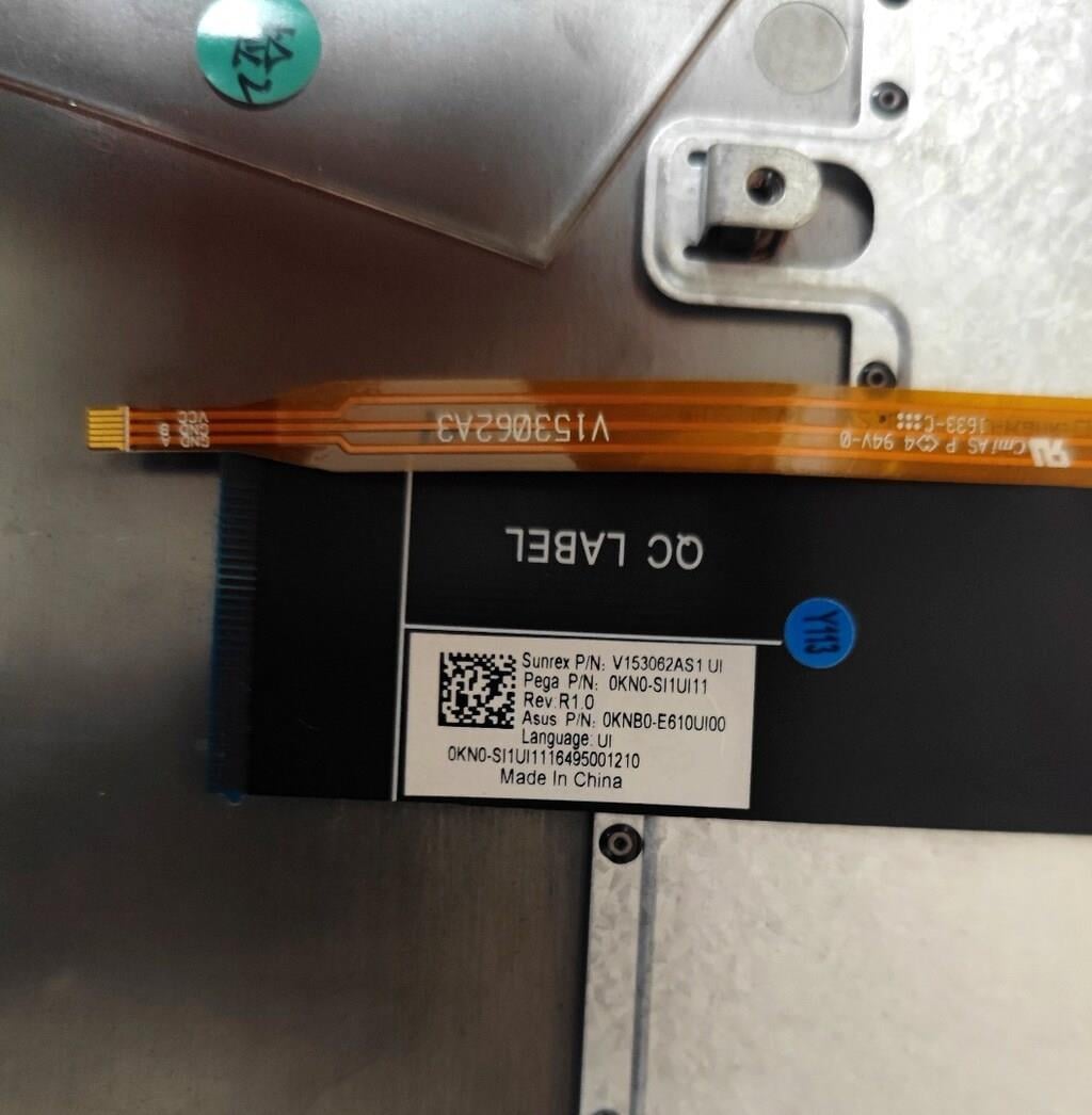 Asus ROG 13NB09Y0AP0431 Notebook Klavye ve Üst Kapak